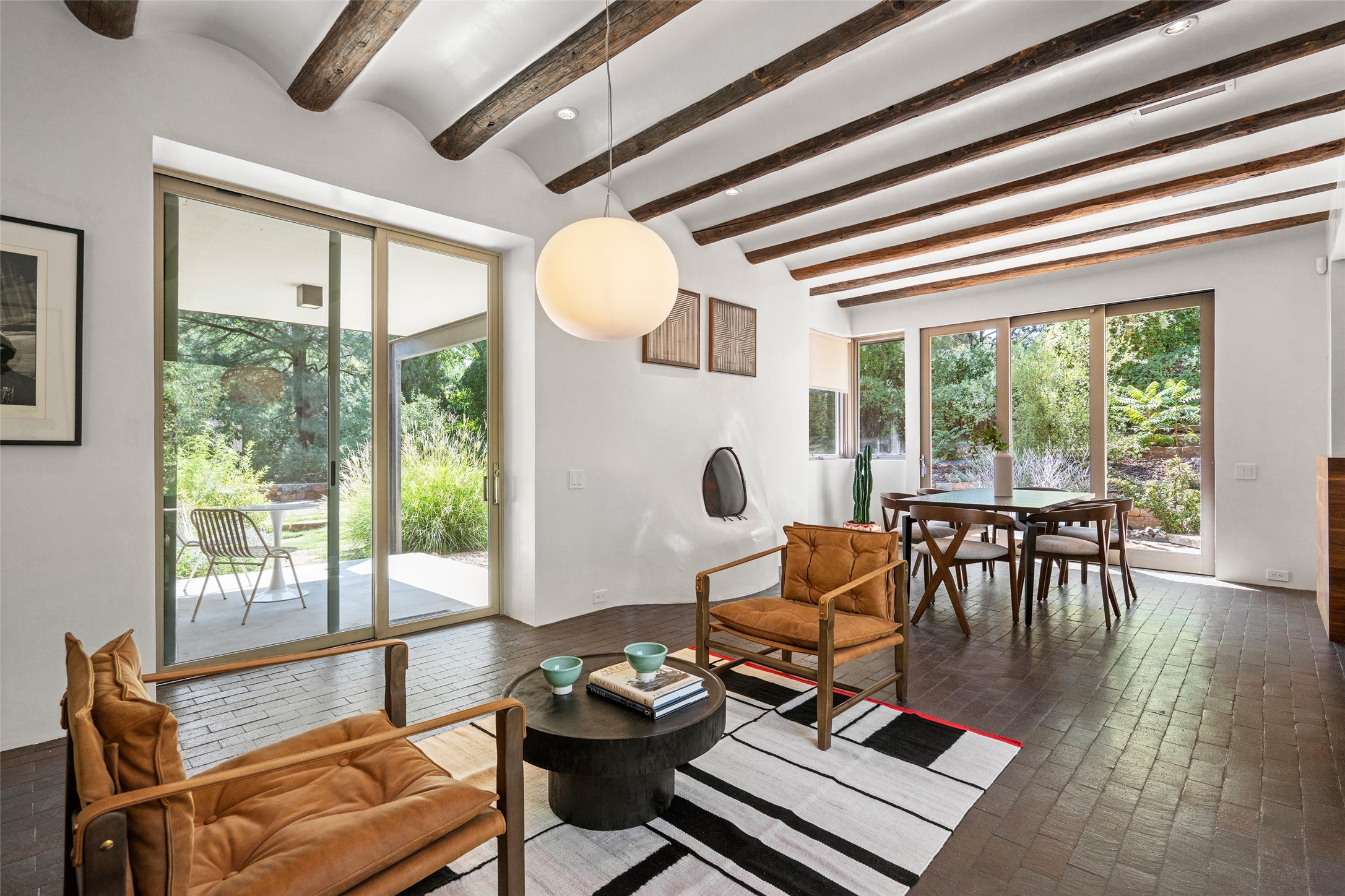 535 Camino Del Monte Sol