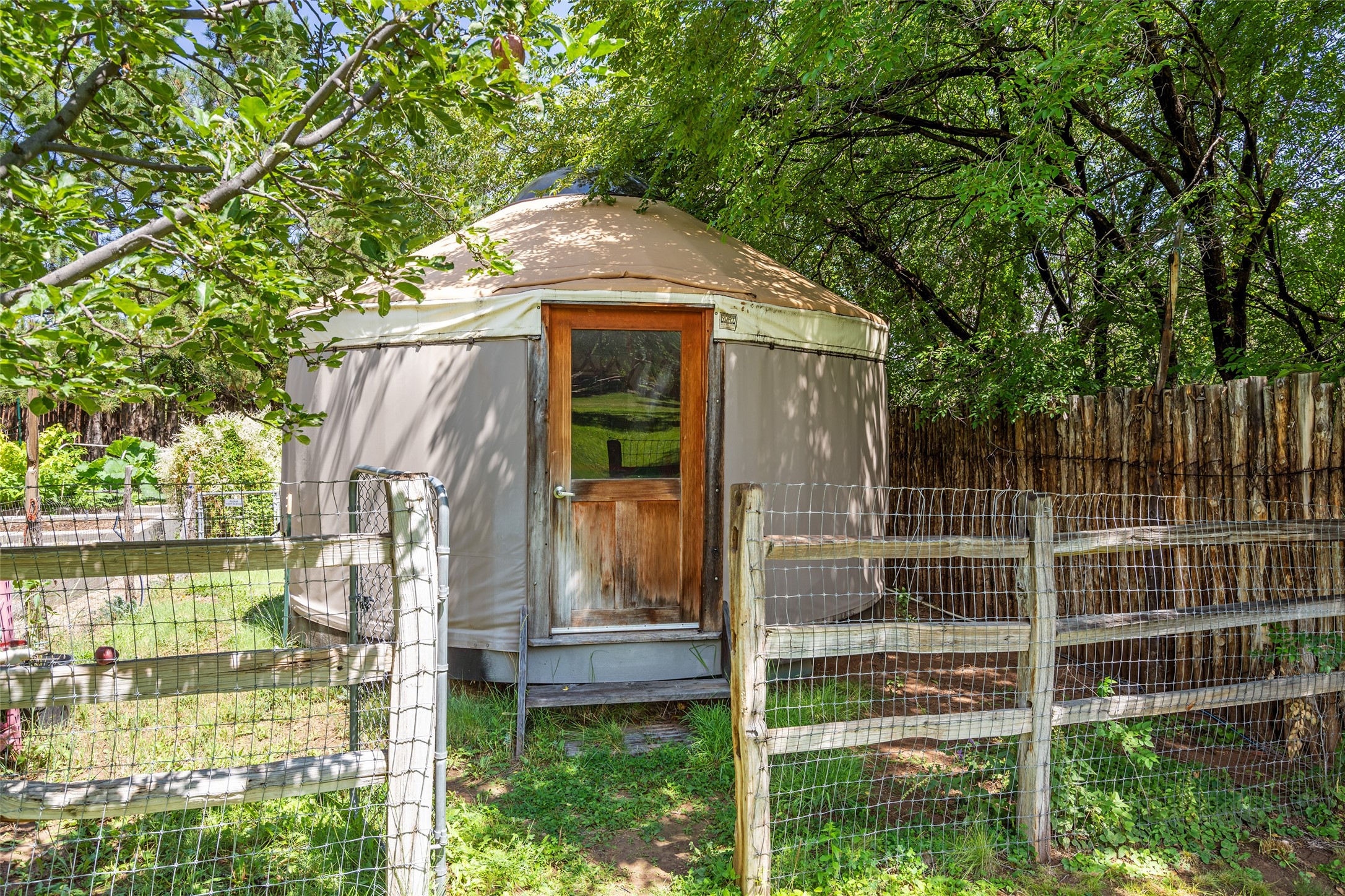 535 Camino Del Monte Sol