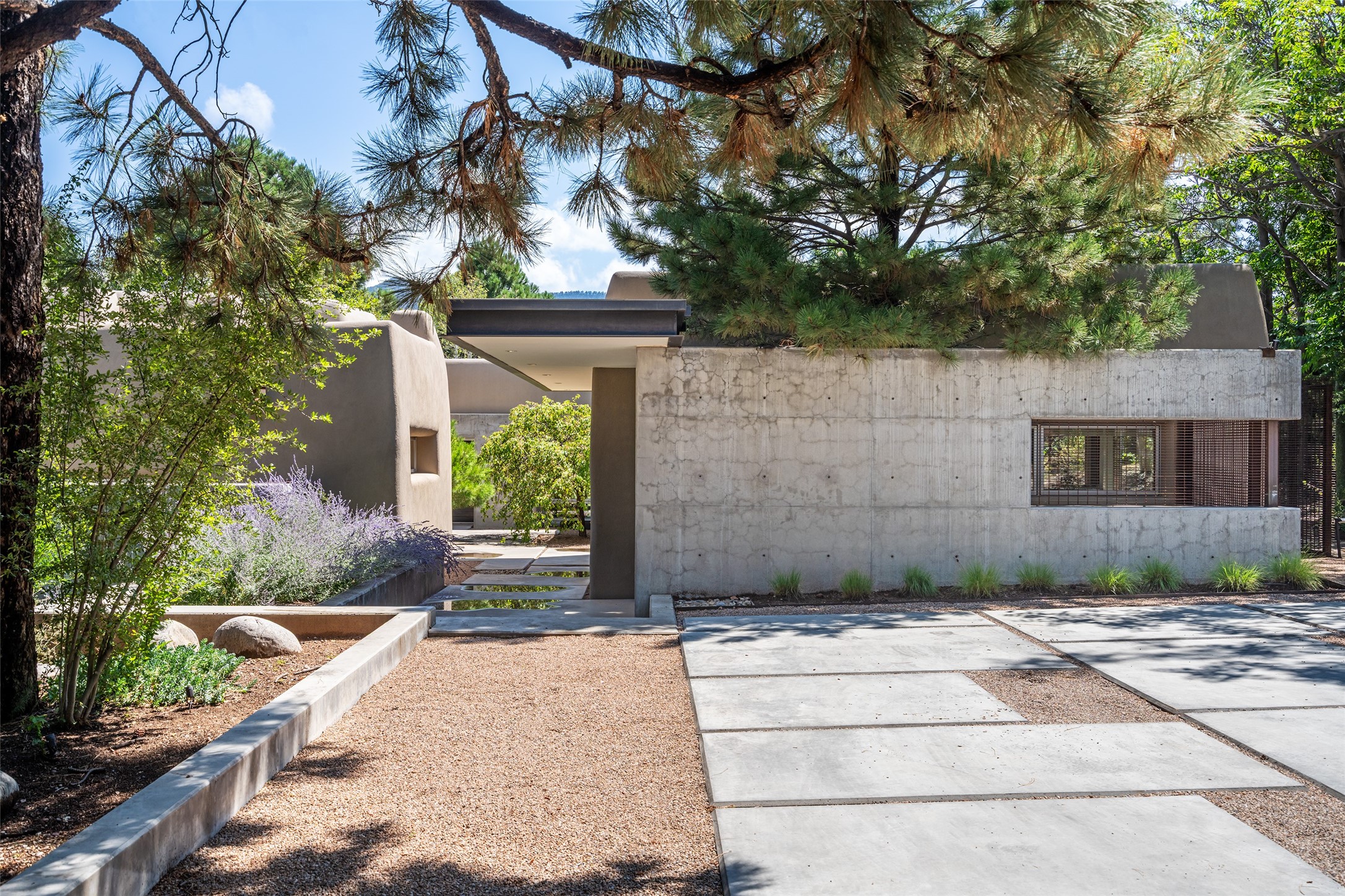 535 Camino Del Monte Sol