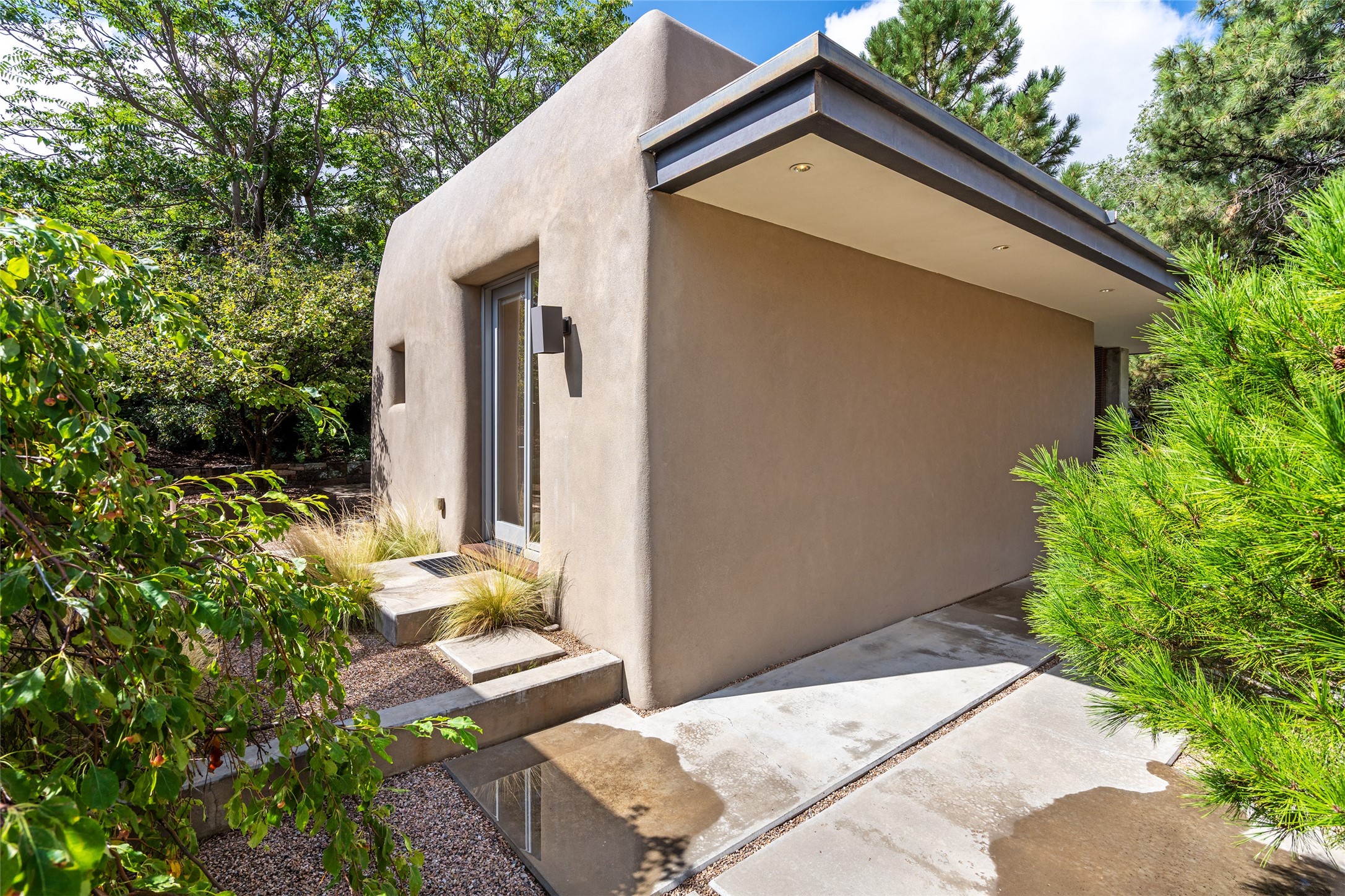 535 Camino Del Monte Sol