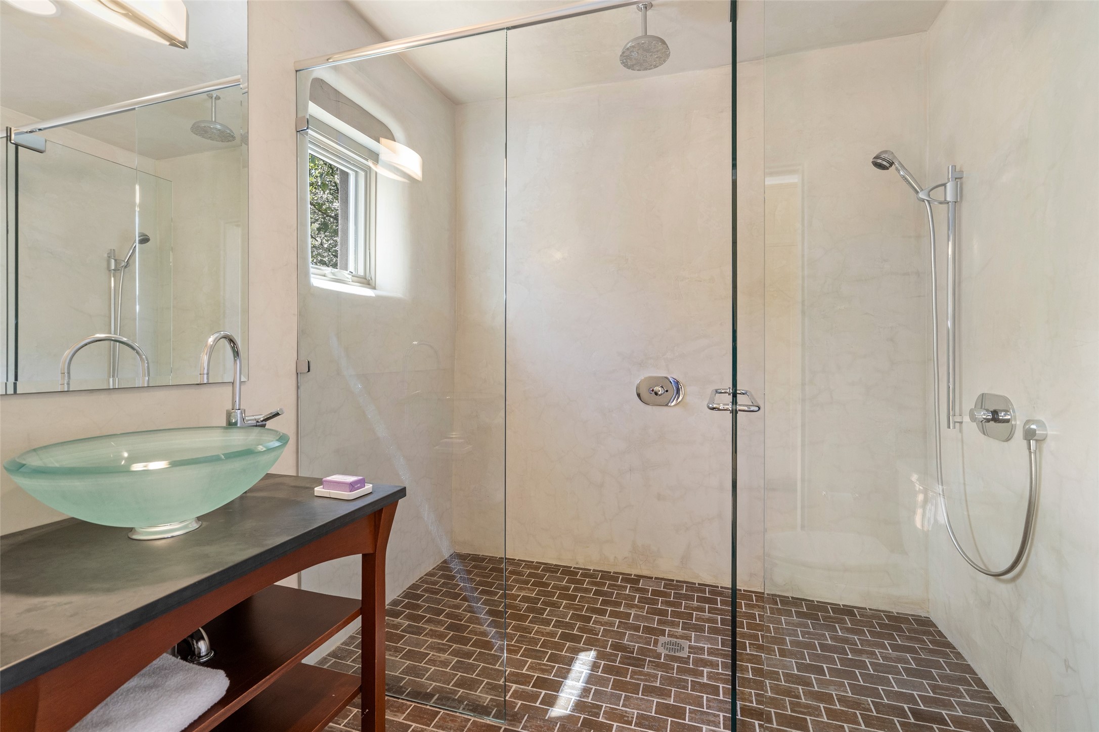 535 Camino Del Monte Sol