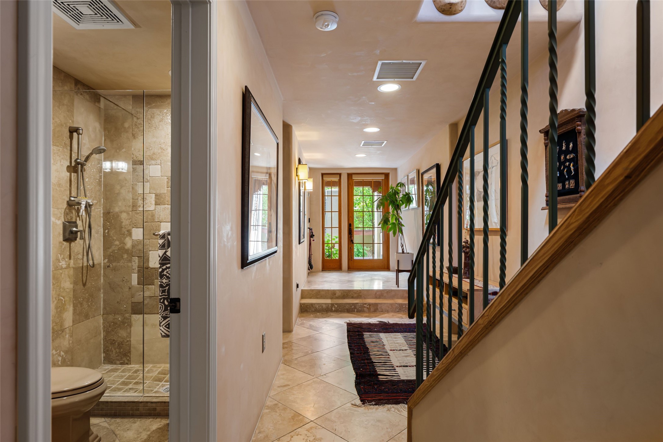 501 Rio Grande Avenue J2
