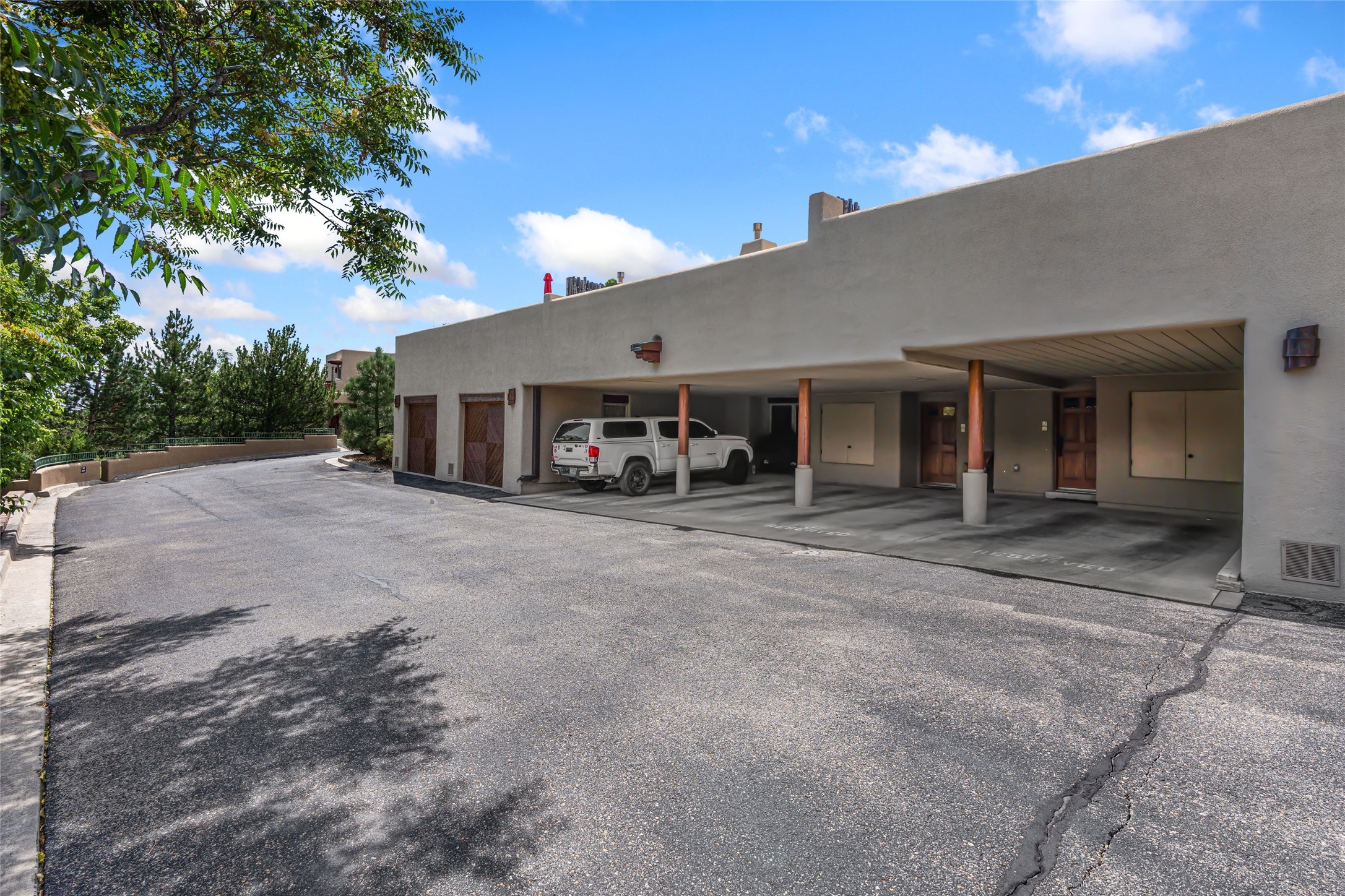 501 Rio Grande Avenue J2