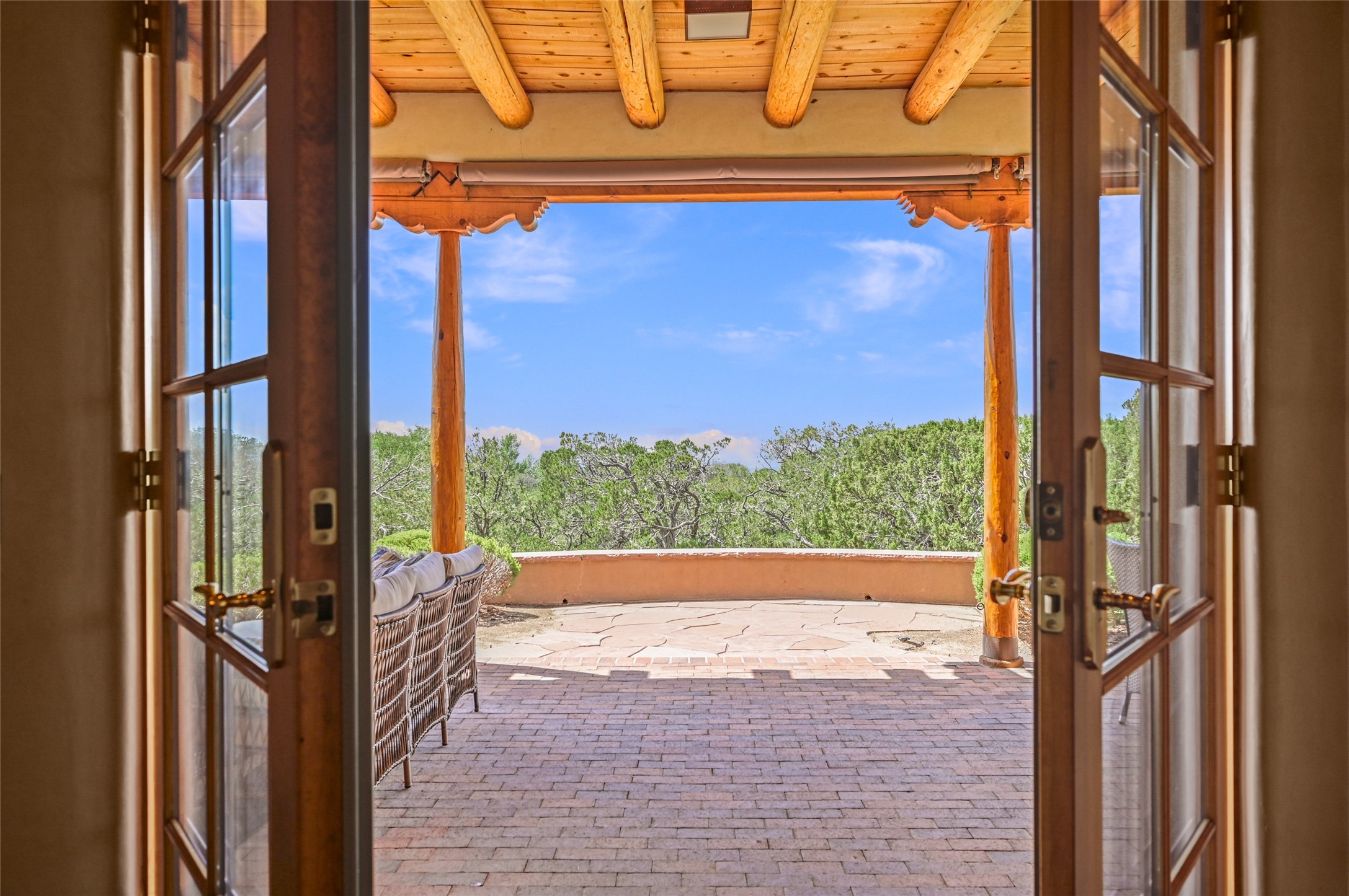 1017 Foothills Trail