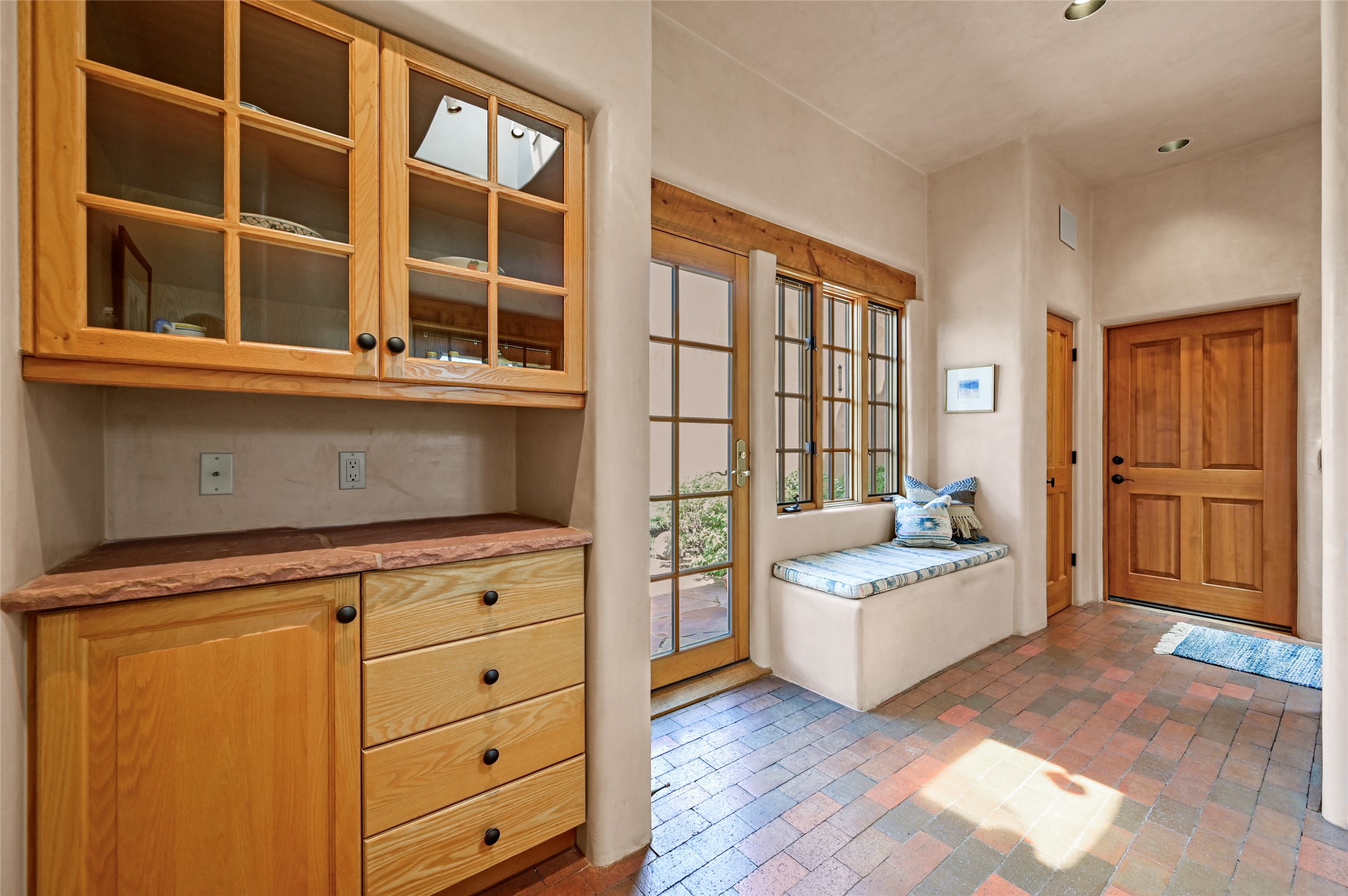 1017 Foothills Trail