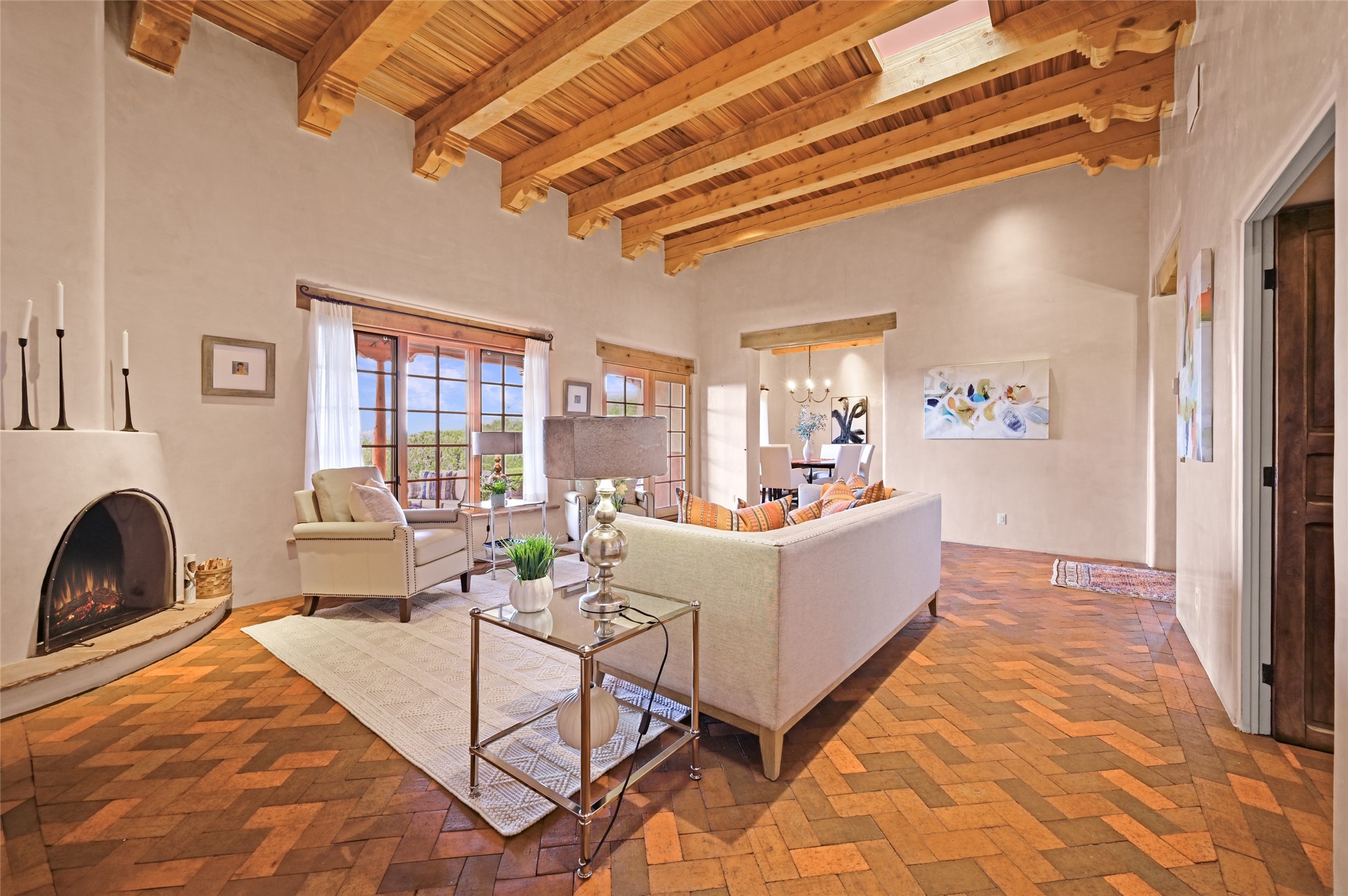 1017 Foothills Trail