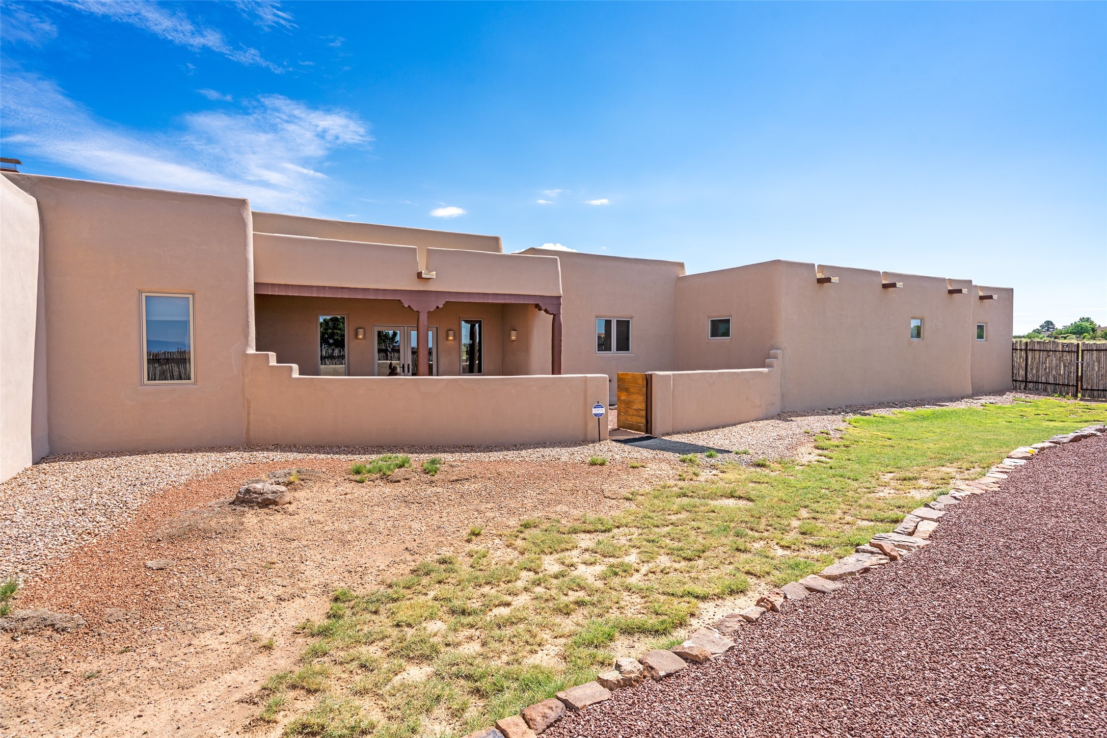 17 Camerada Road