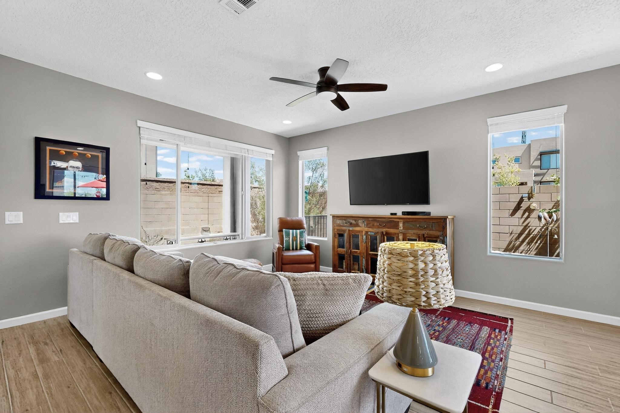 5200 Gold Hill Lane