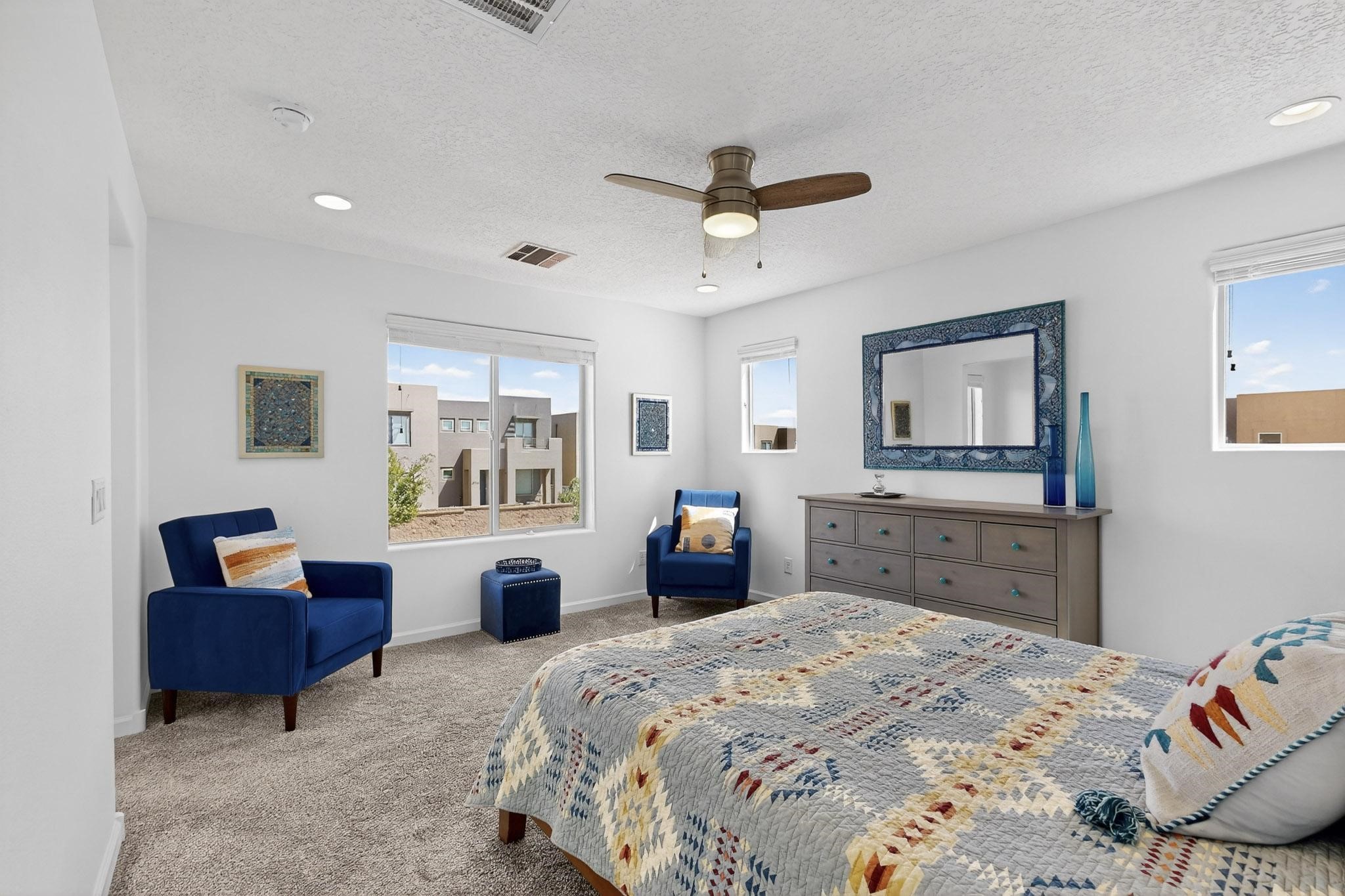 5200 Gold Hill Lane