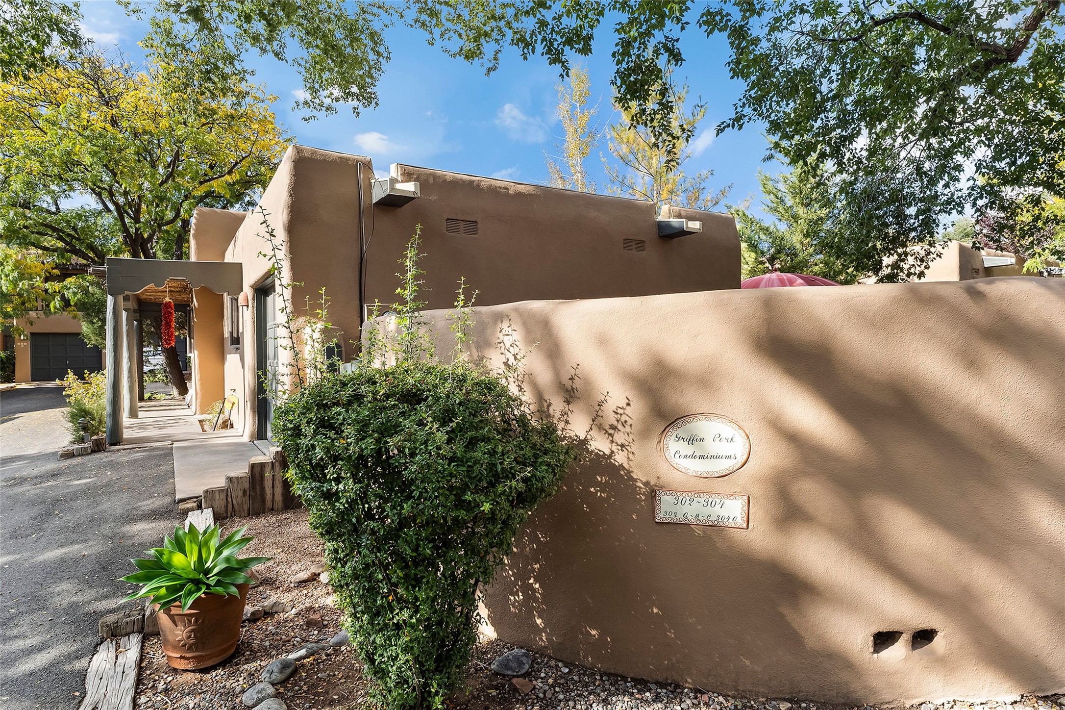 304 Alegre Street