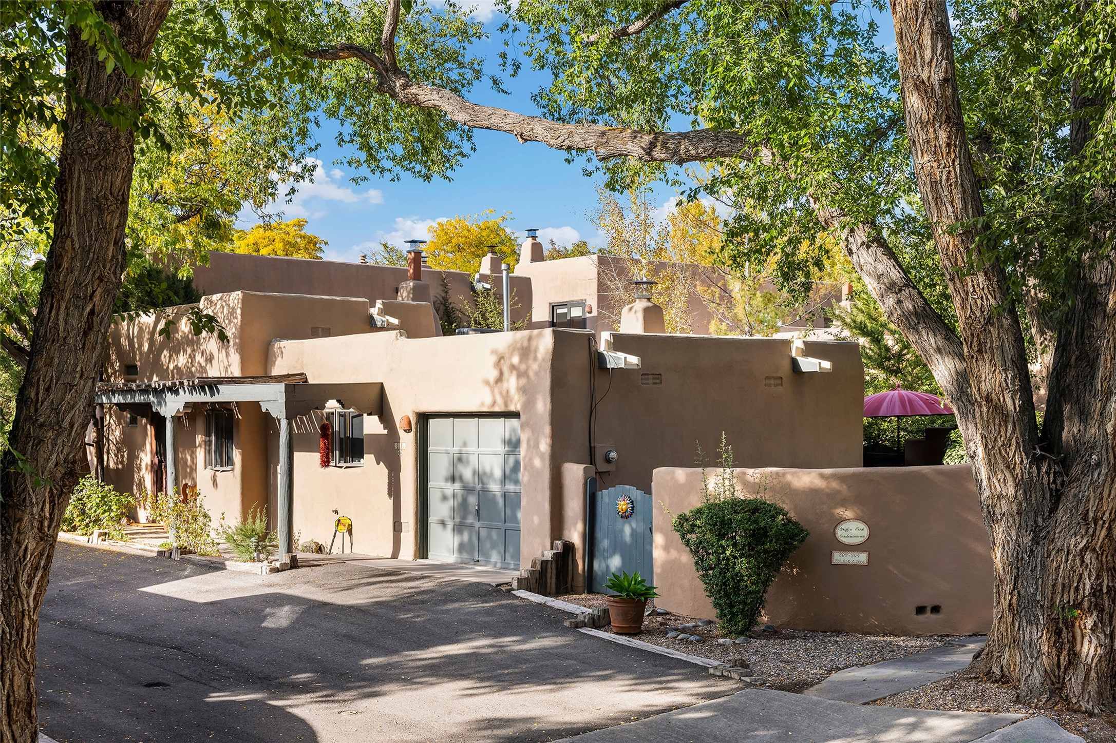 304 Alegre Street
