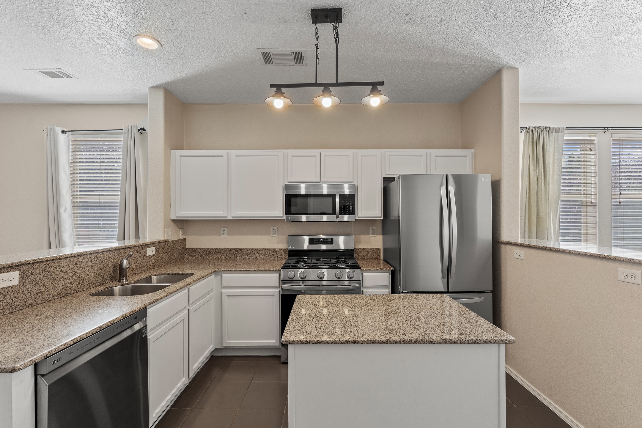 5916 Terra De Coral