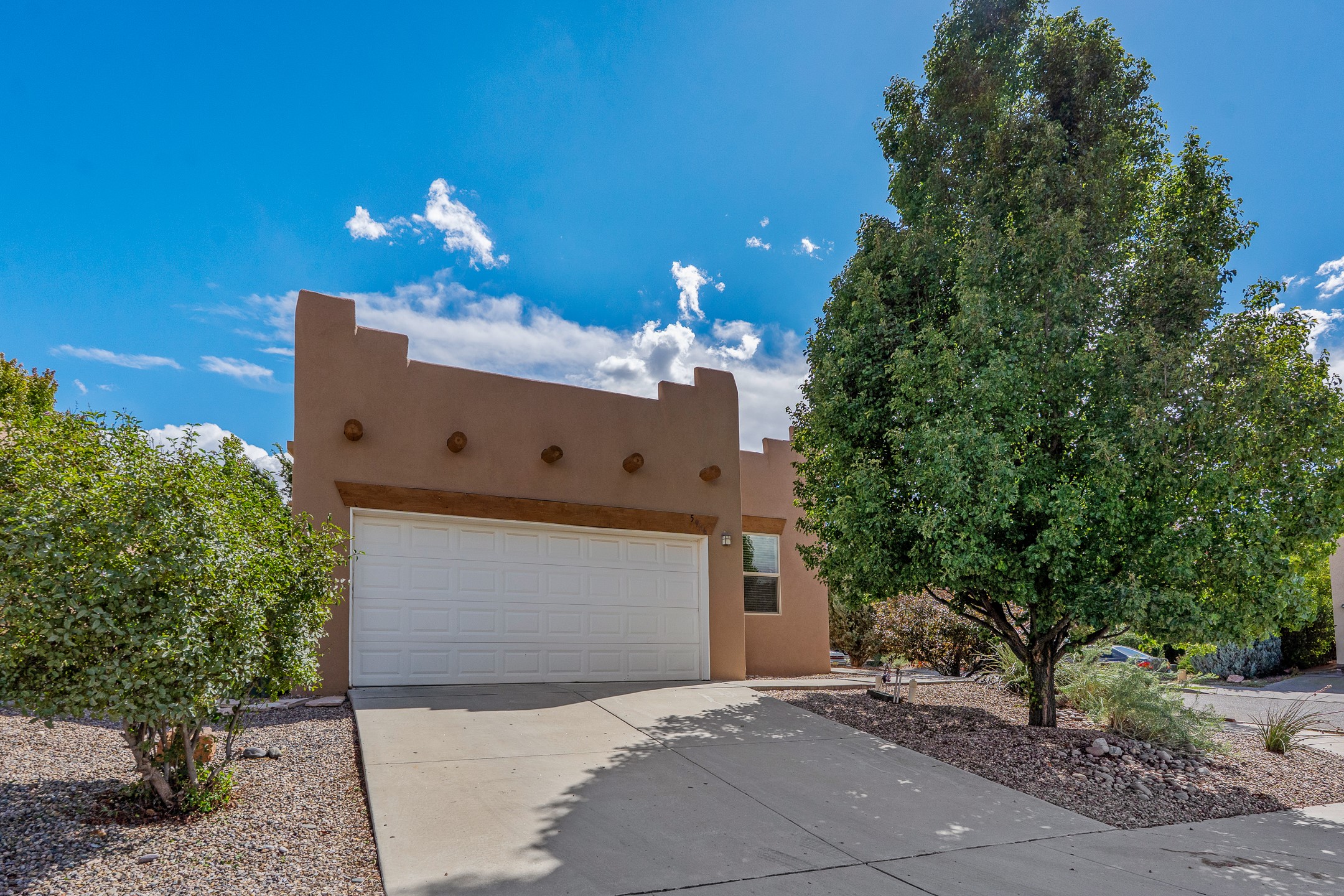 5916 Terra De Coral