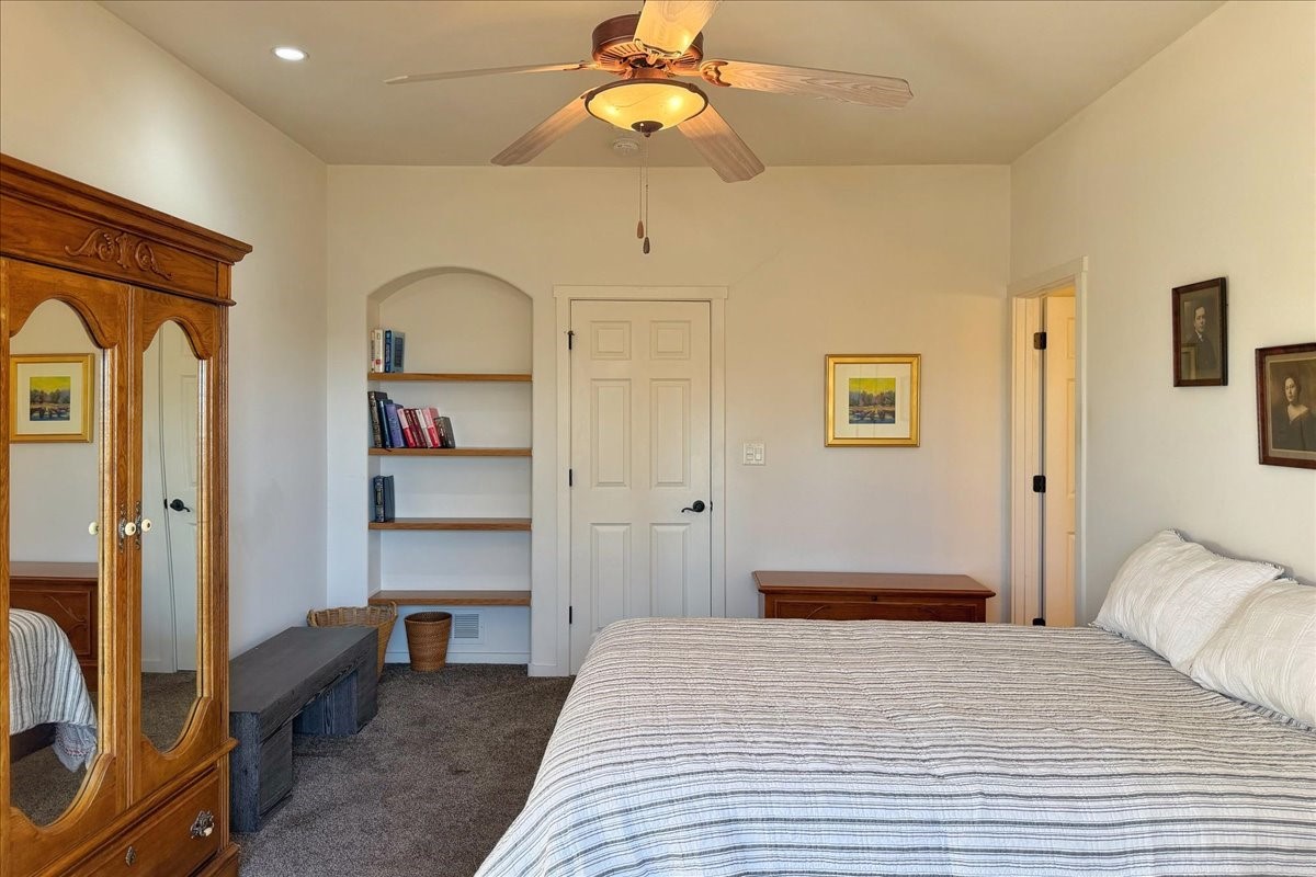 601 W San Mateo 197