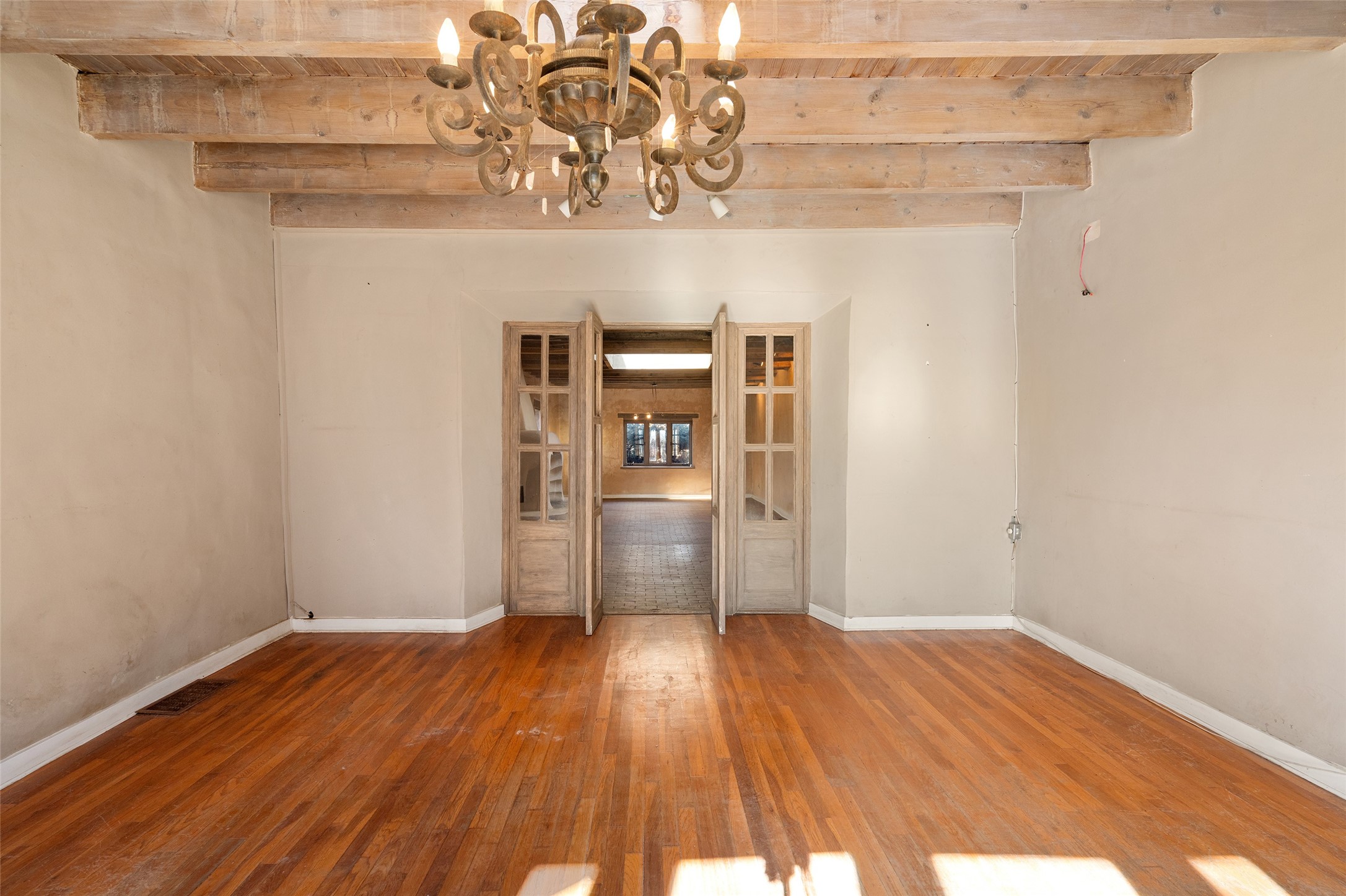 10 A&B Via La Puente A&B