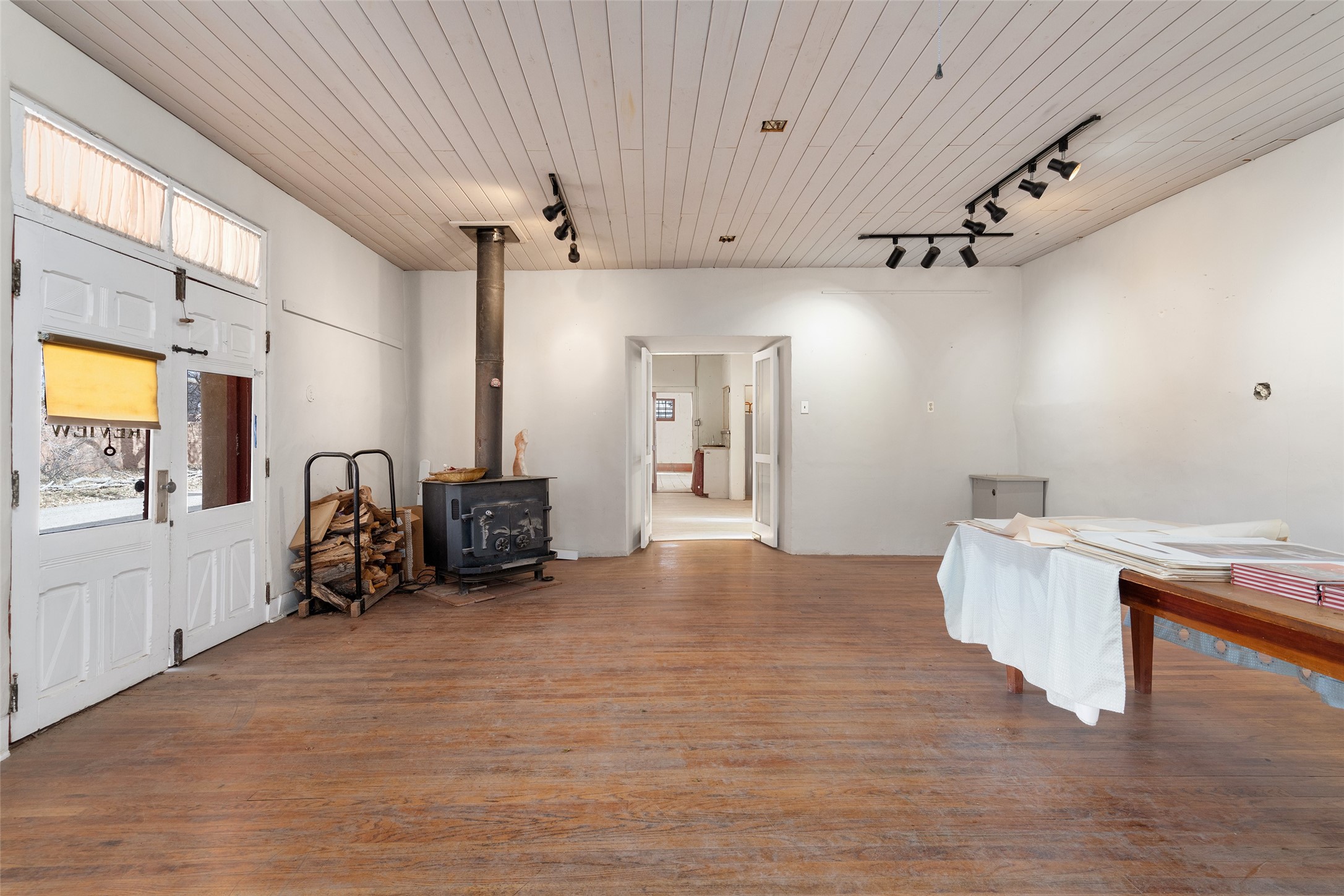 10 A&B Via La Puente A&B