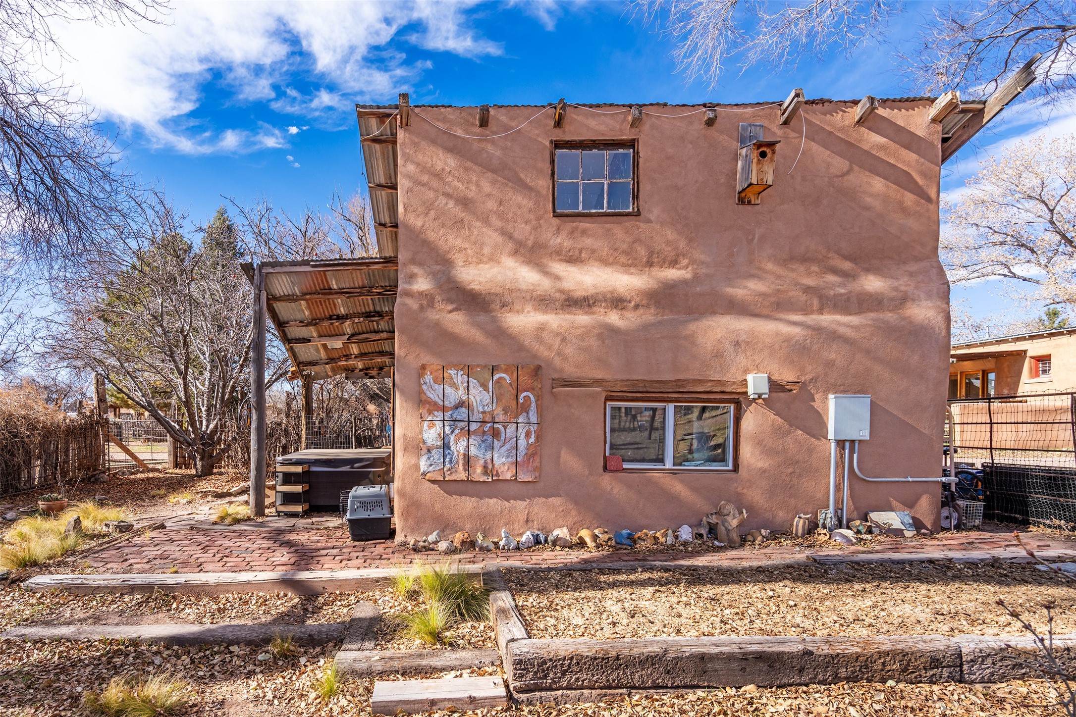 10 A&B Via La Puente A&B