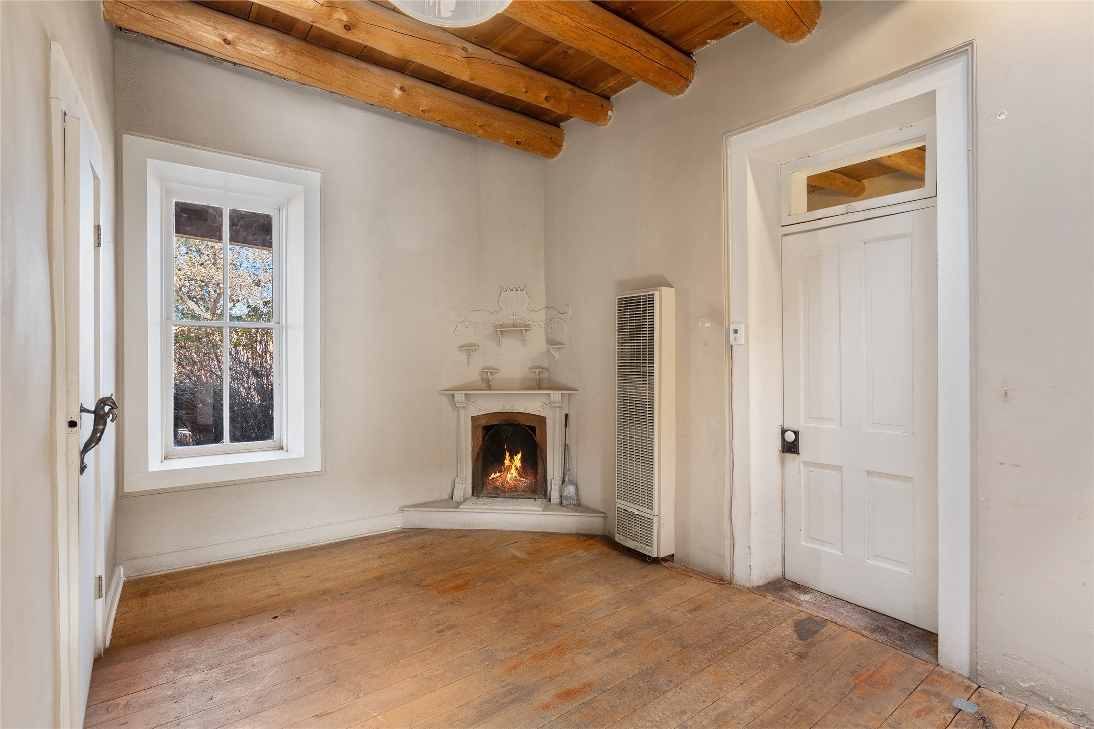 10 A&B Via La Puente A&B