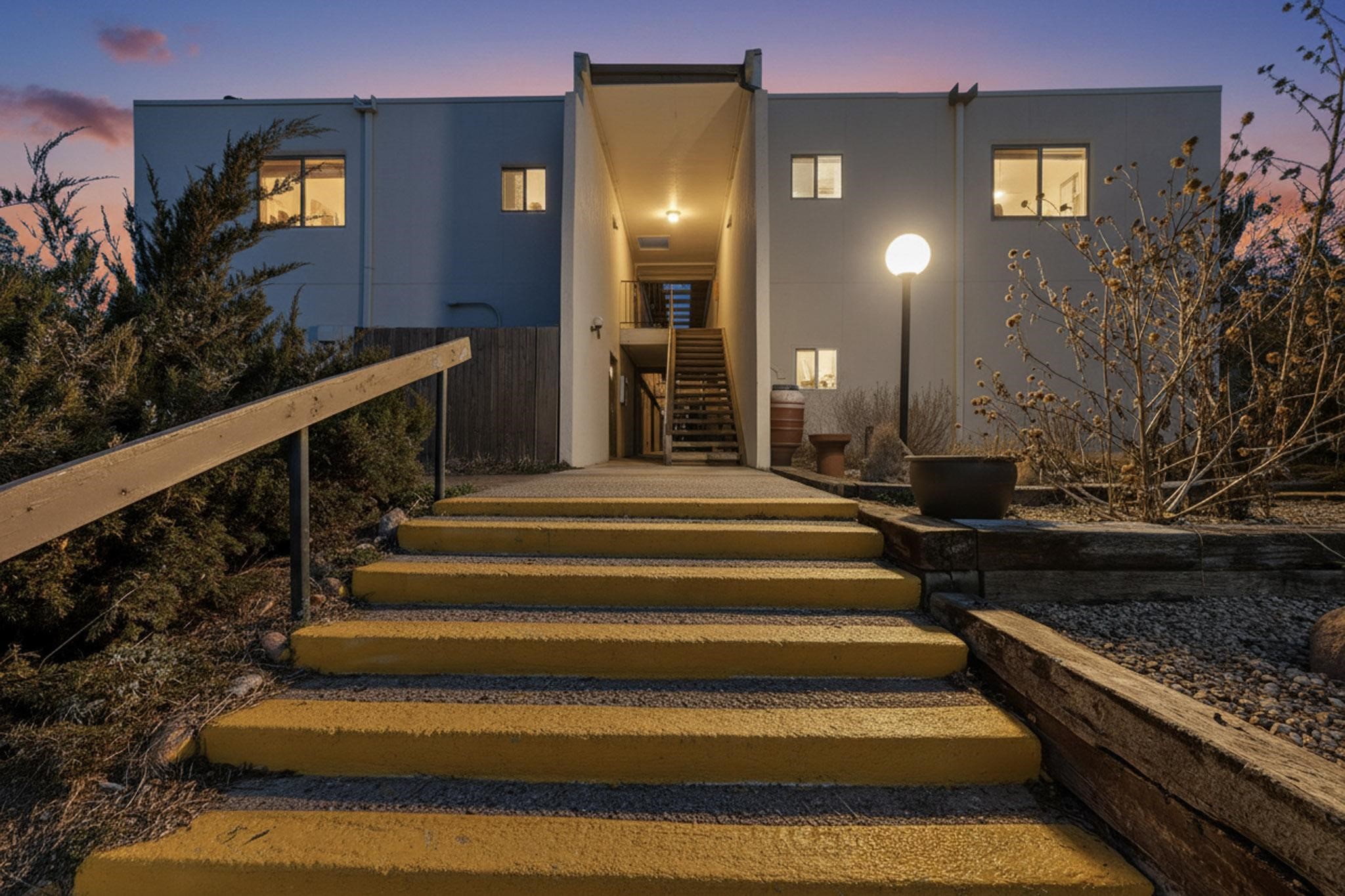 151 Calle Ojo Feliz J