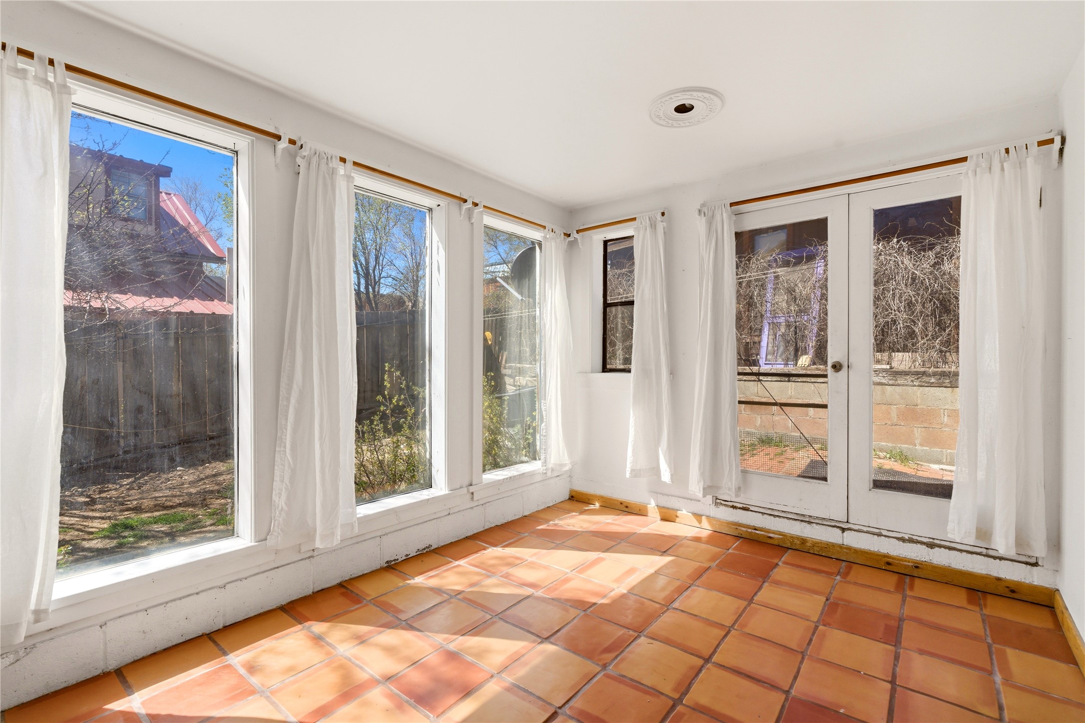 1 Opera House Road