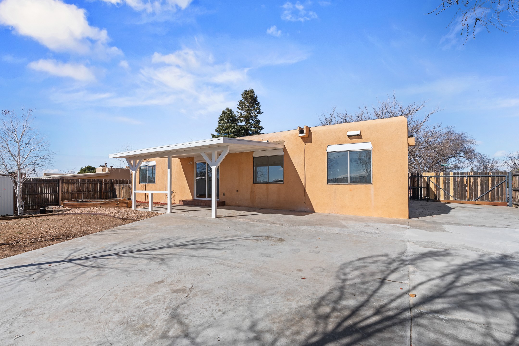 2477 Camino Capitan