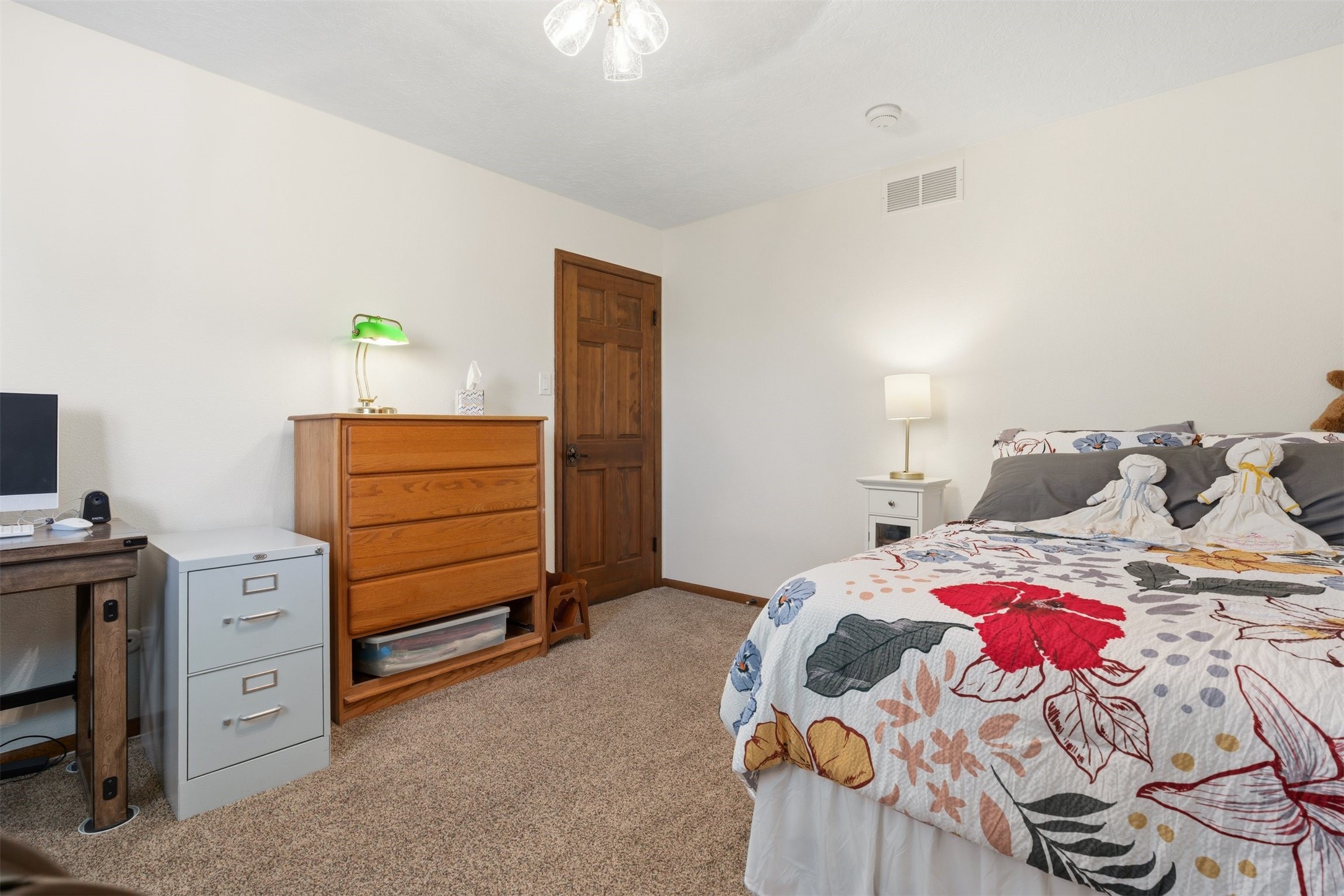 2504 Calle Delfino
