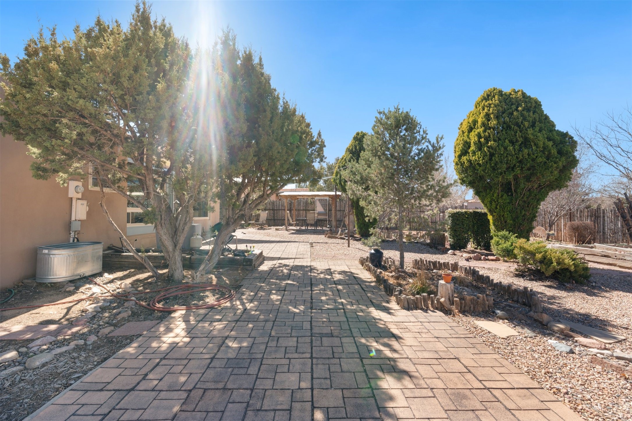 2504 Calle Delfino