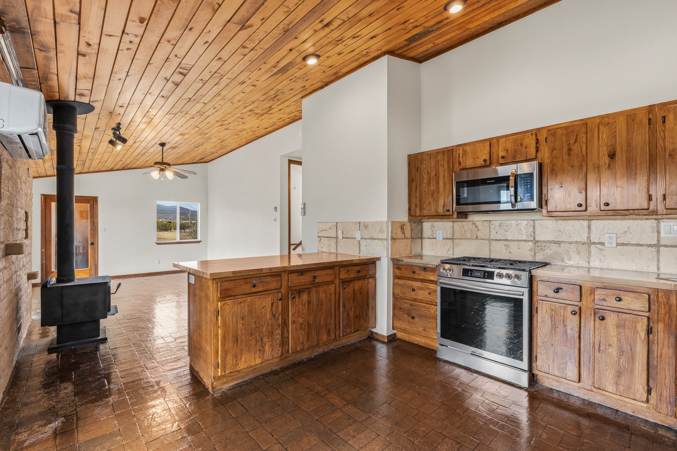 14 Lakeview Place