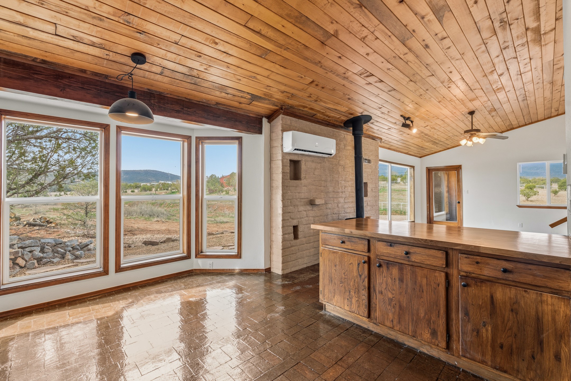 14 Lakeview Place