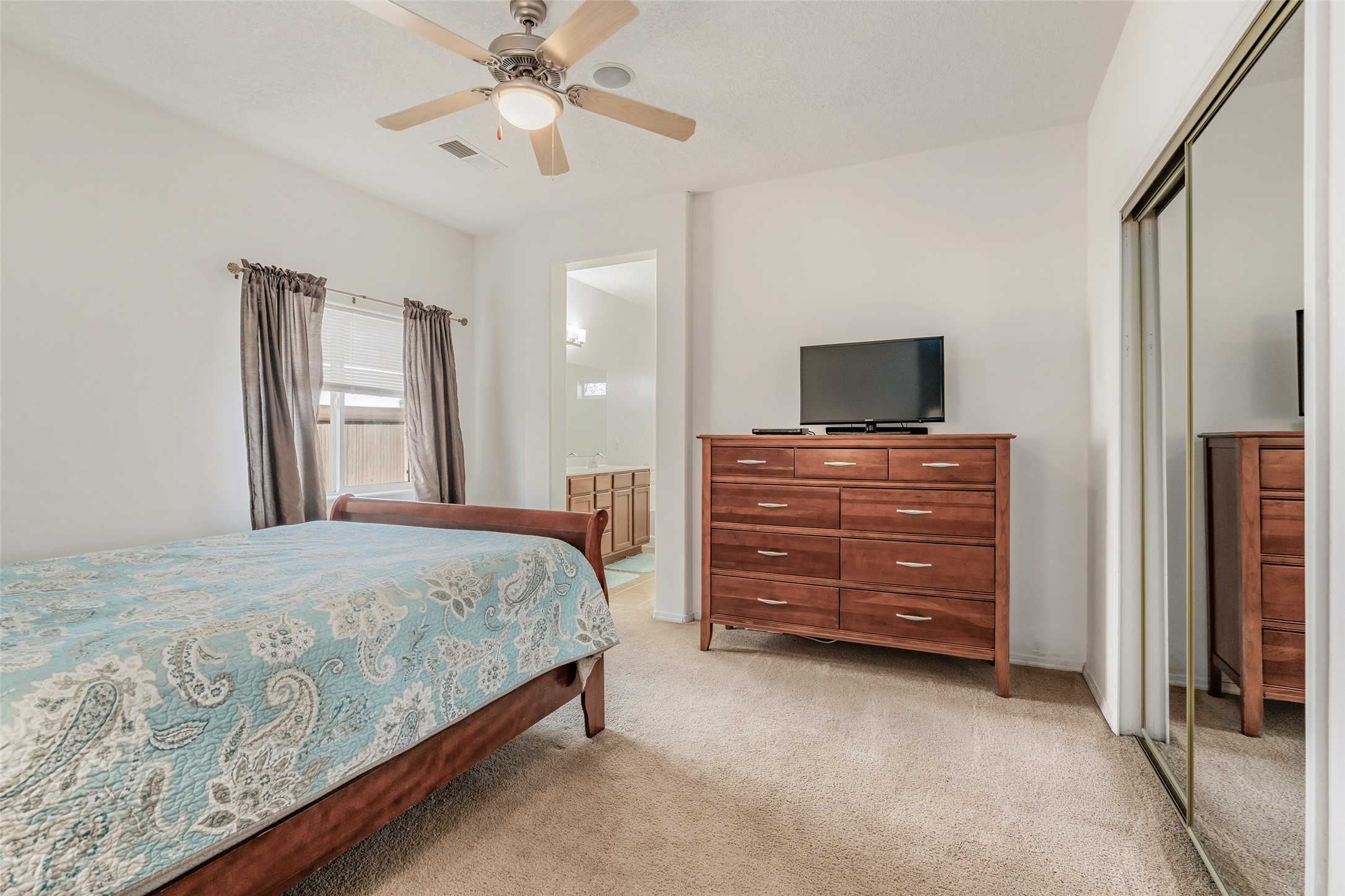 131 Carson Valley