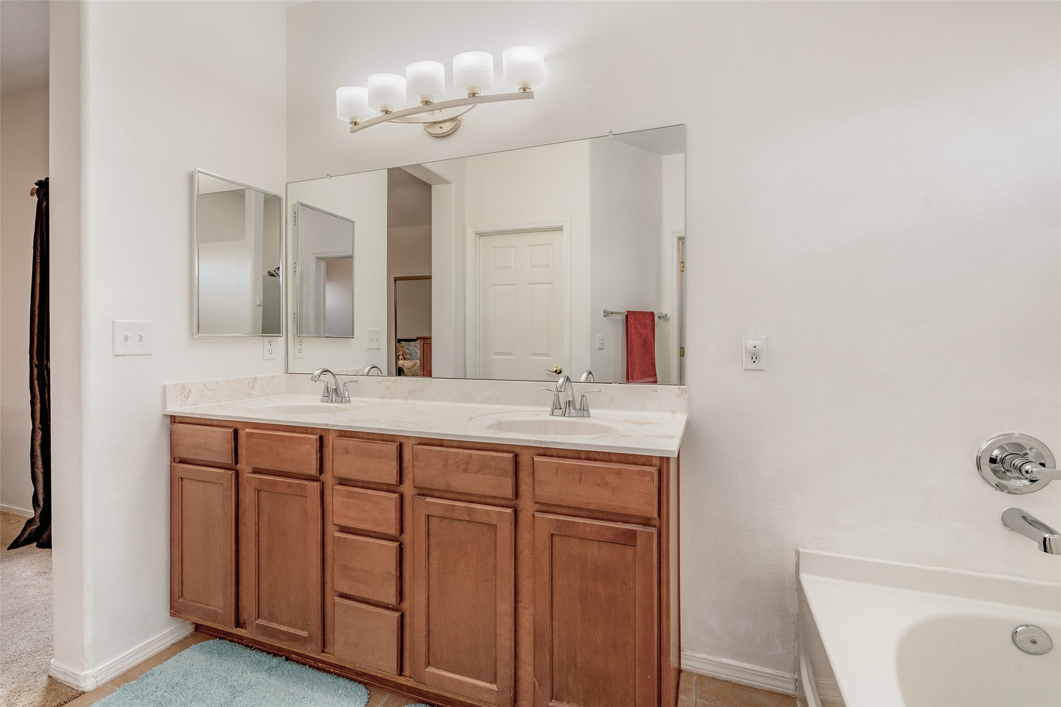 131 Carson Valley