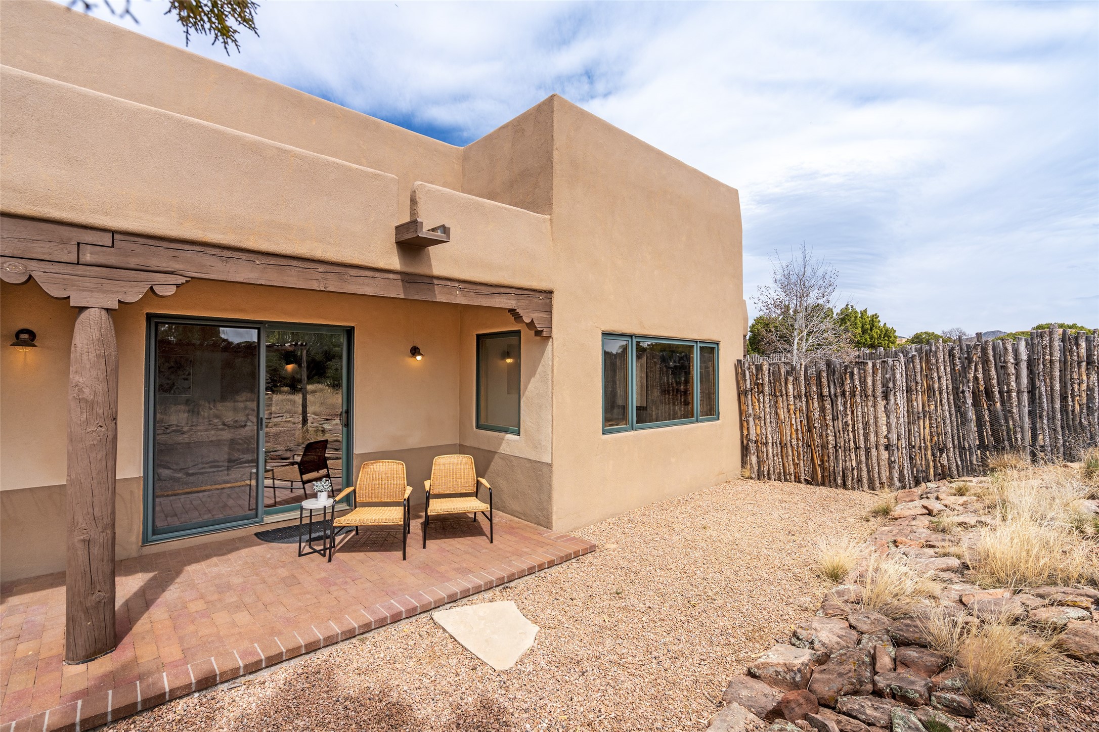 5 Espira Road