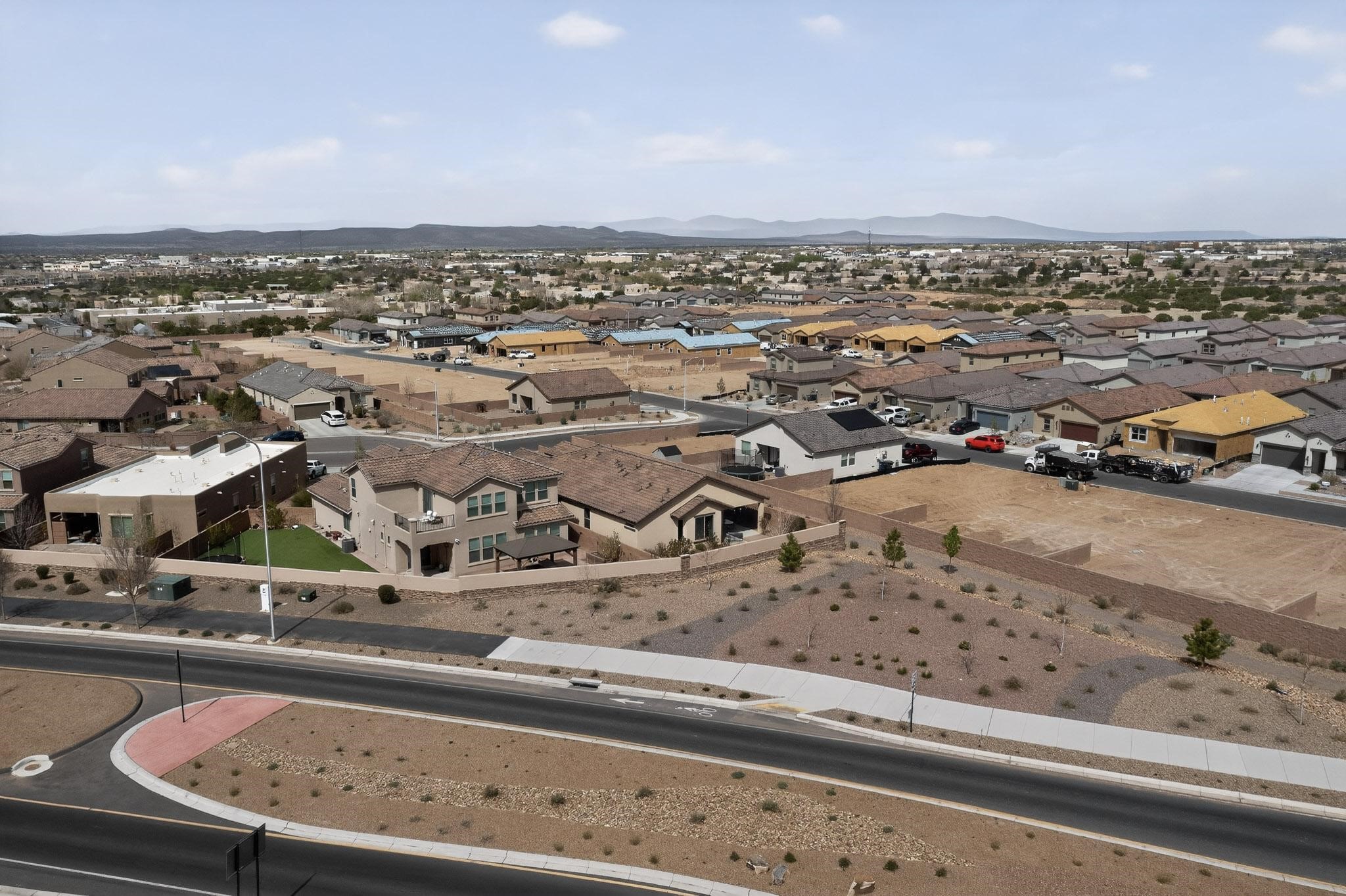 4772 Viento Del Norte