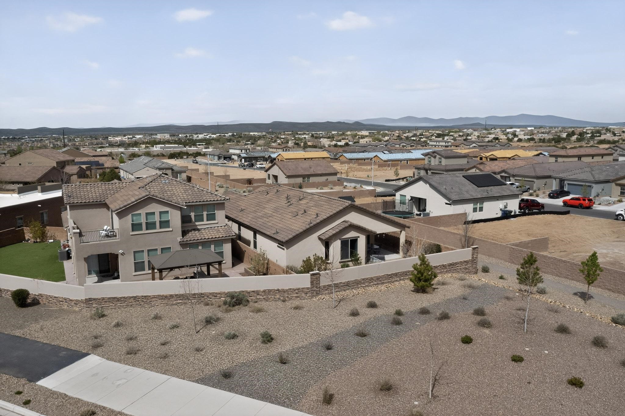 4772 Viento Del Norte