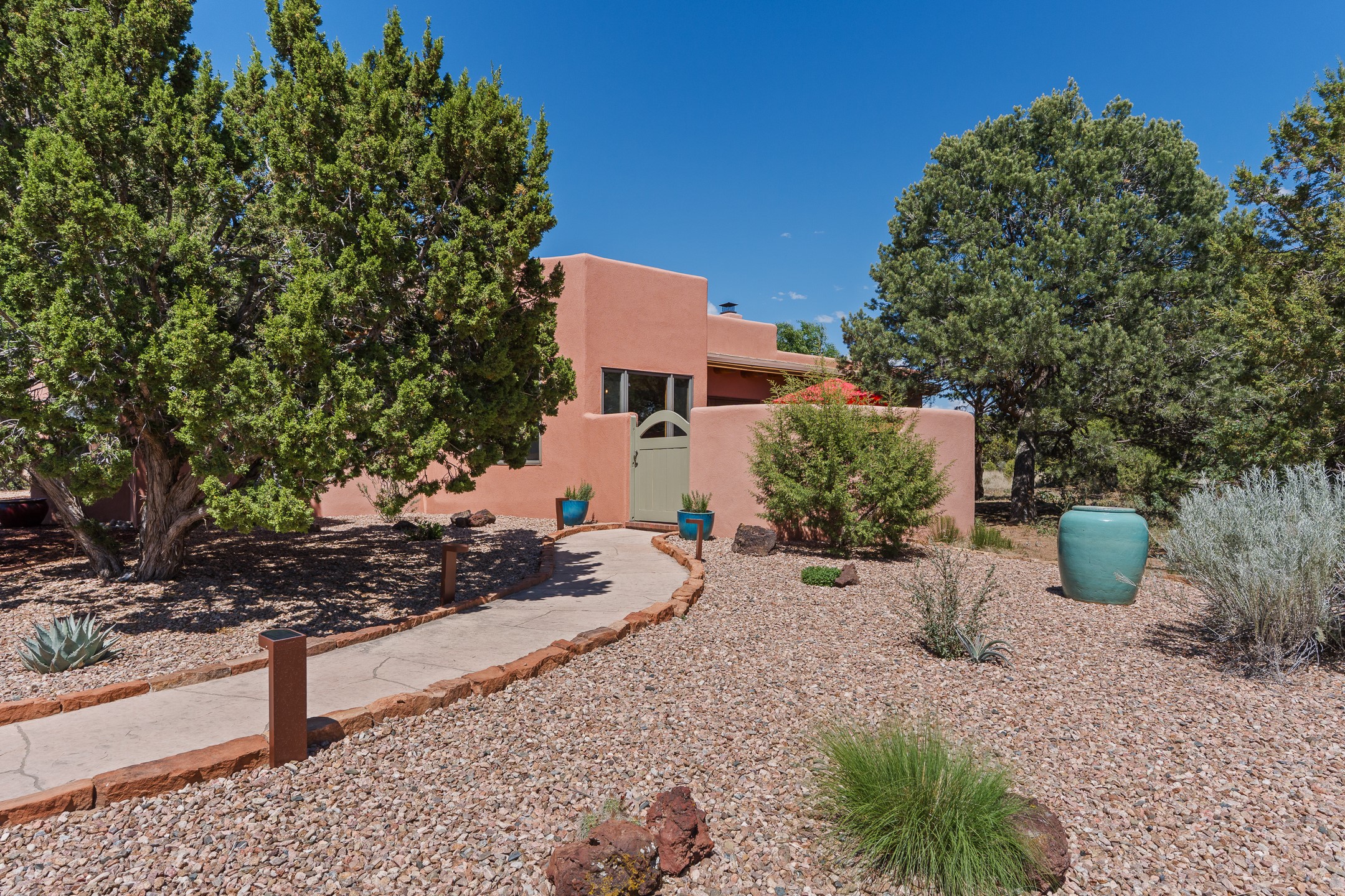 1 Finch Circle