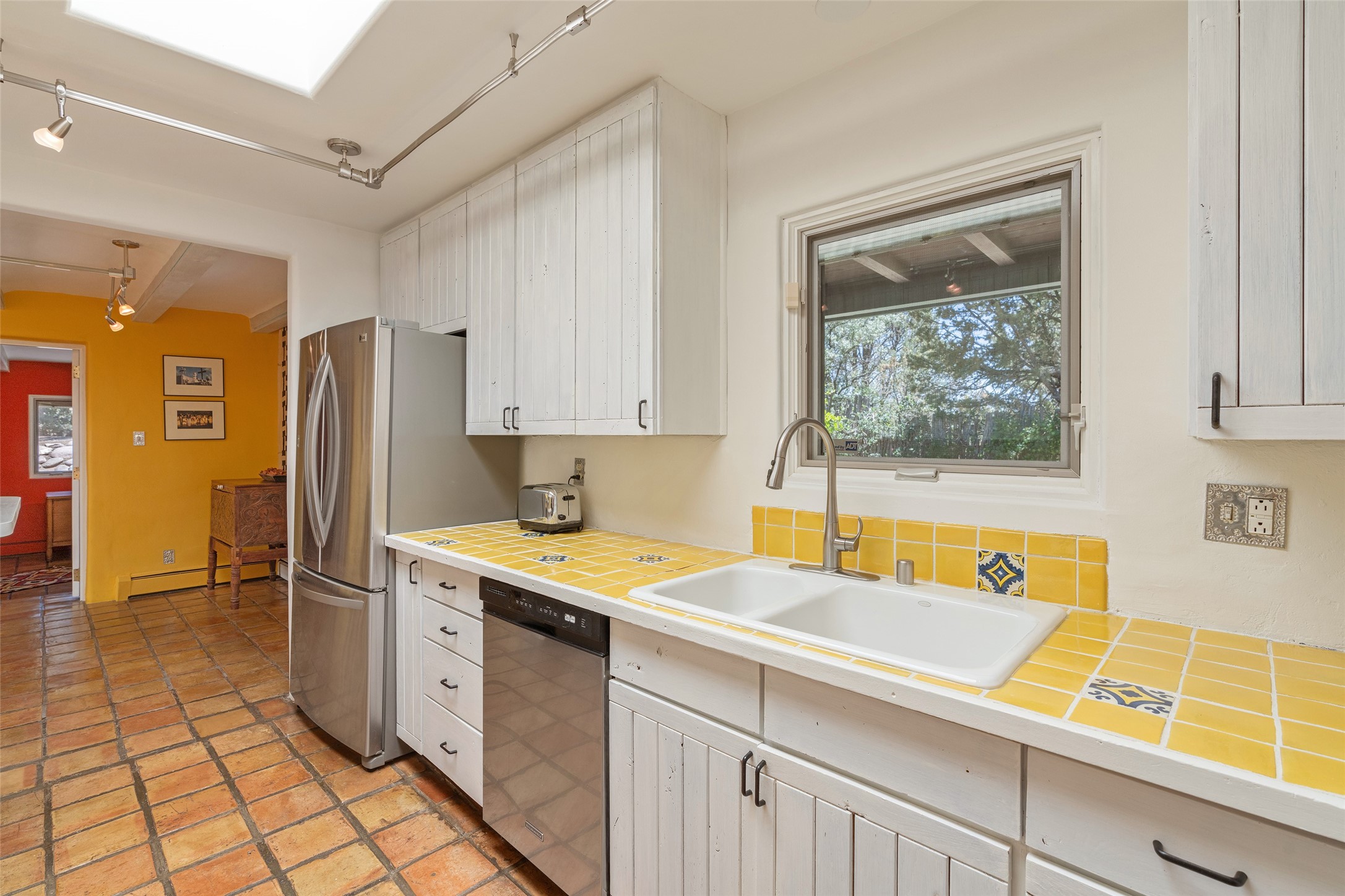 1030 Governor Dempsey Drive