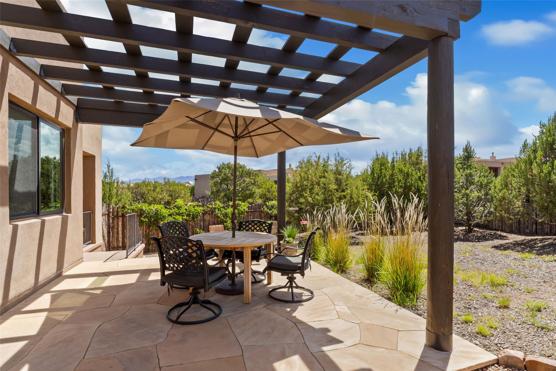 22 Via Summa