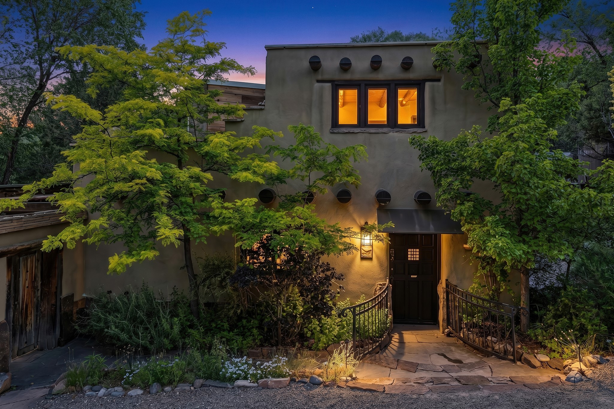 1330 Bishops Lodge Road