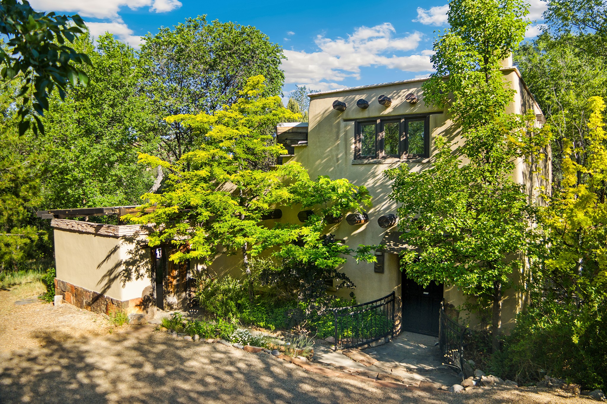 1330 Bishops Lodge Road