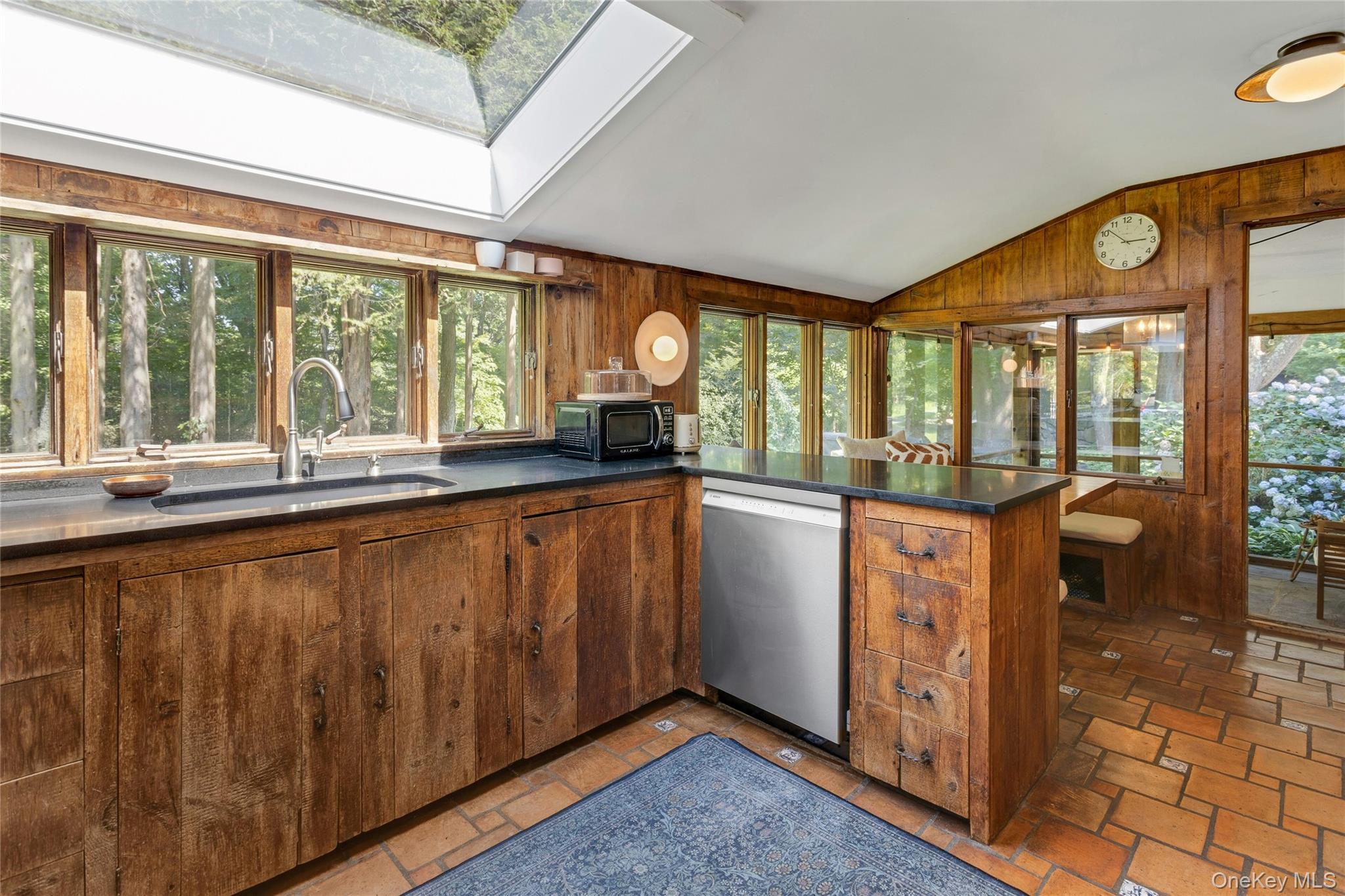 183 Hickory Kingdom Road