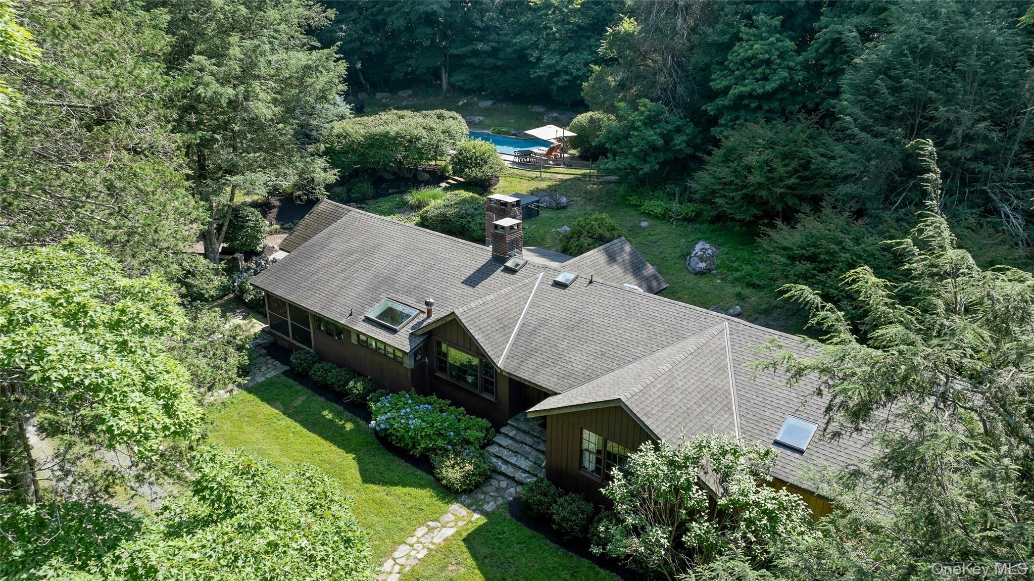 183 Hickory Kingdom Road