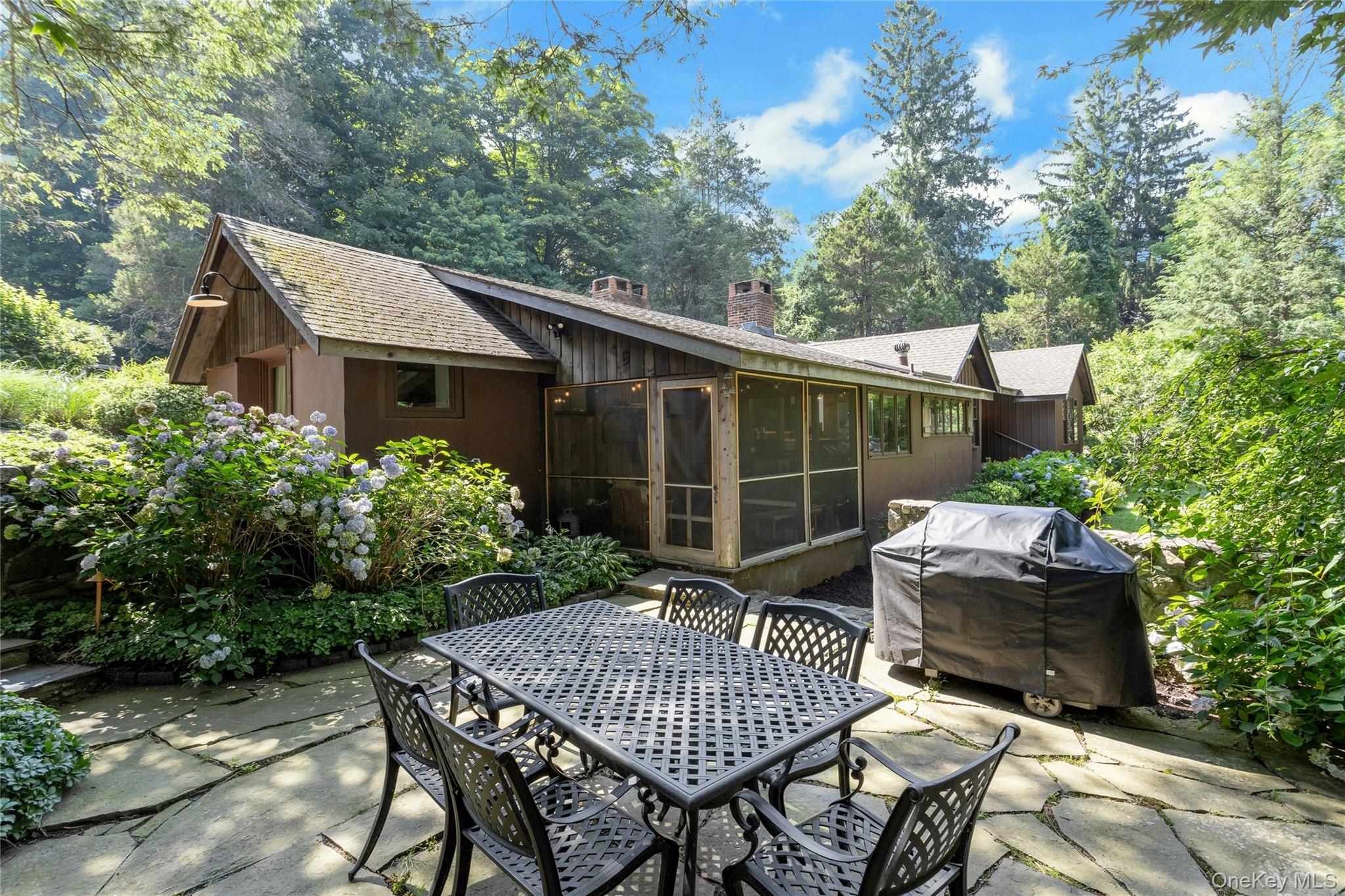 183 Hickory Kingdom Road