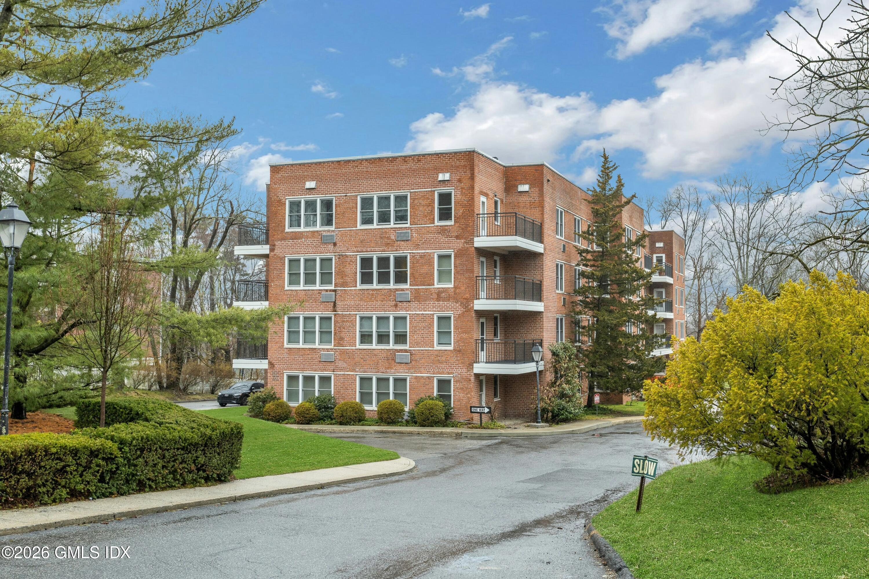 50 Lafayette Place APT 1J