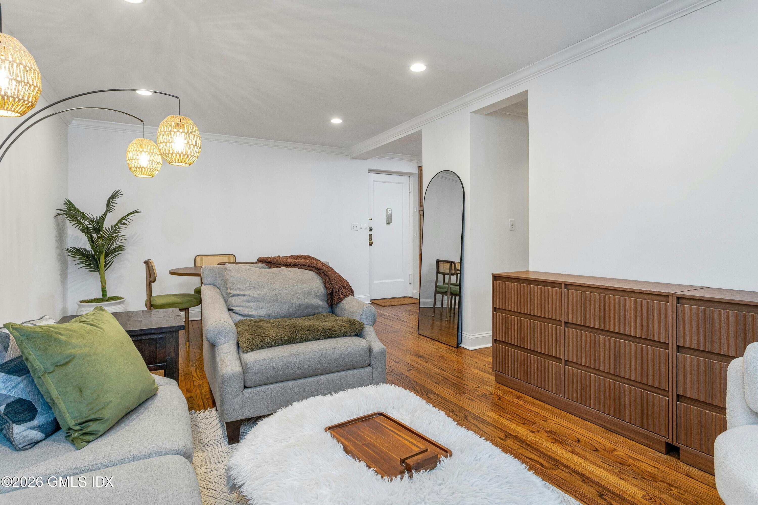 50 Lafayette Place APT 1J