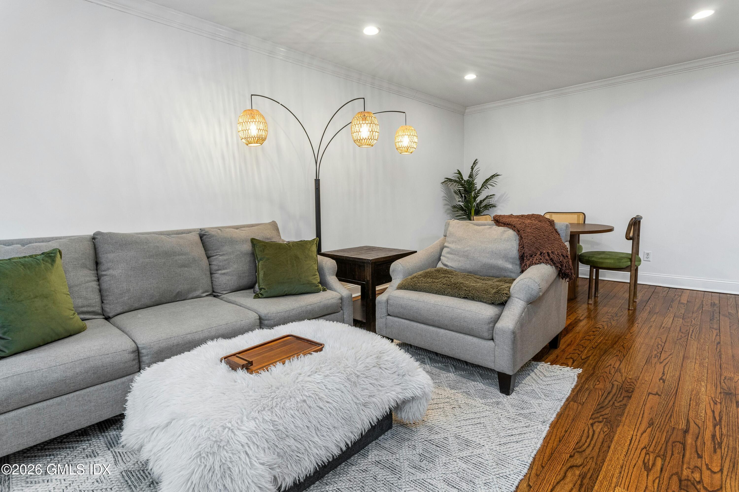 50 Lafayette Place APT 1J