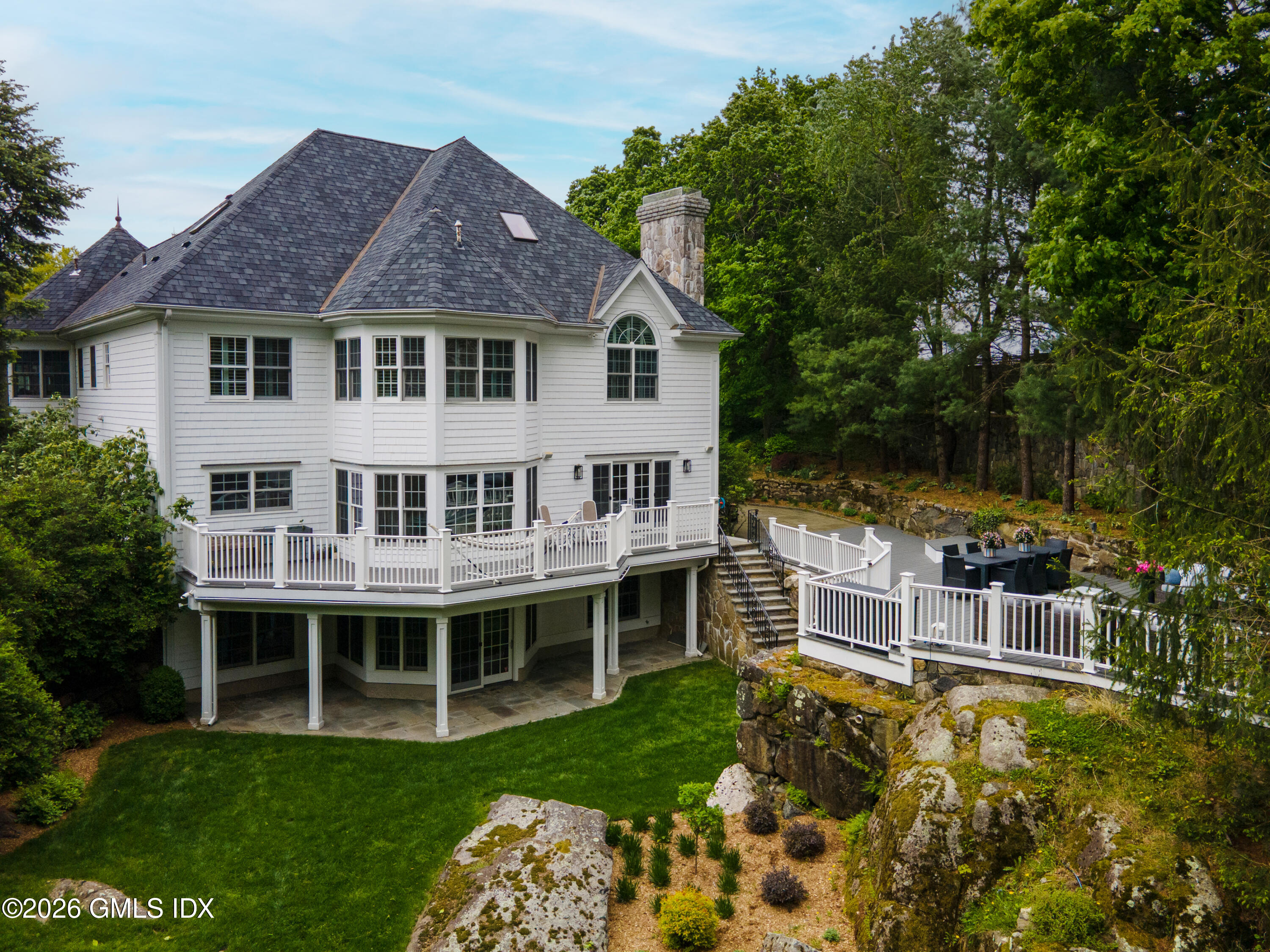 20 Oak Street