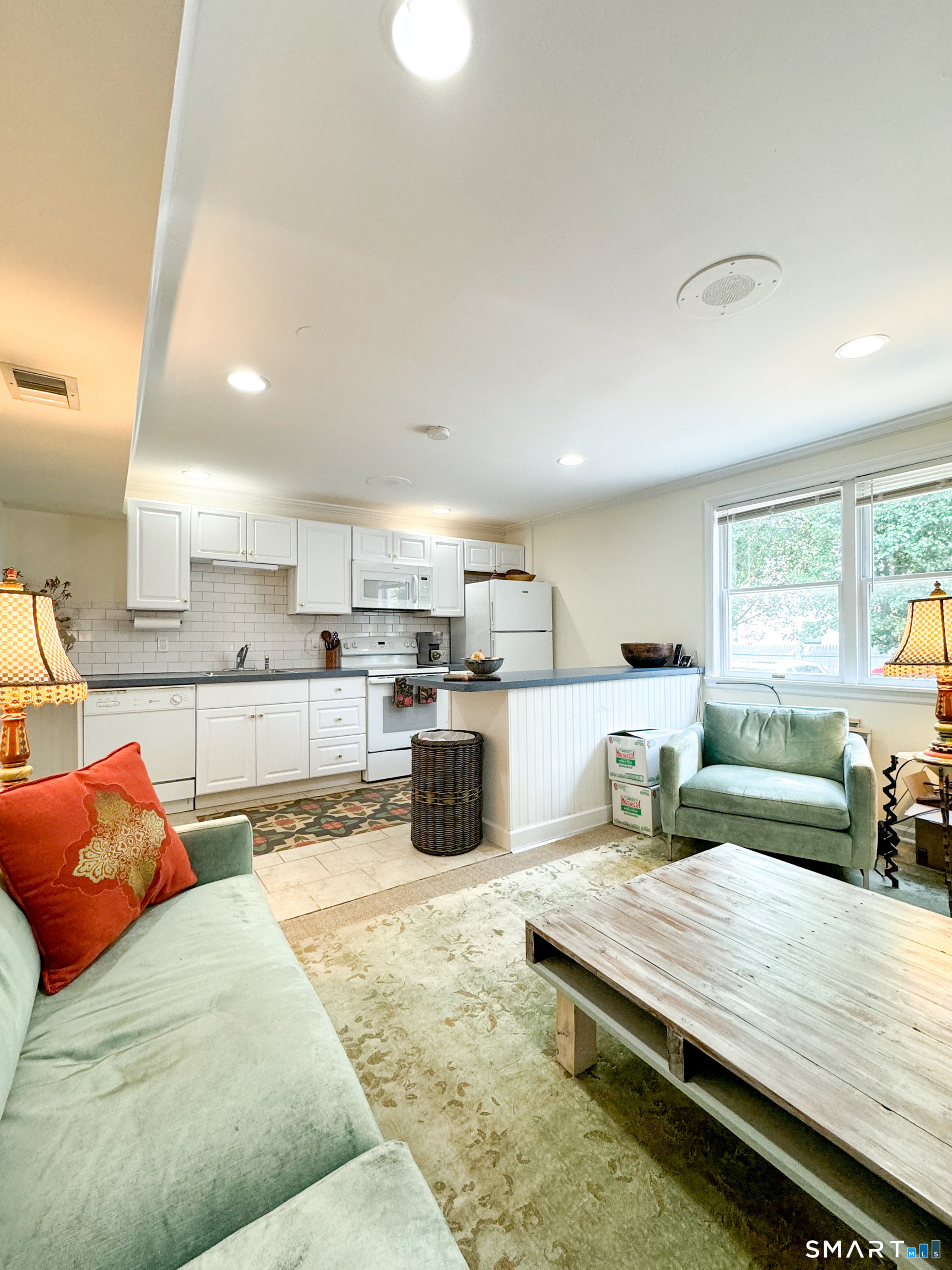 104 Rowayton Avenue Unit: Rear Bldg Unit 1