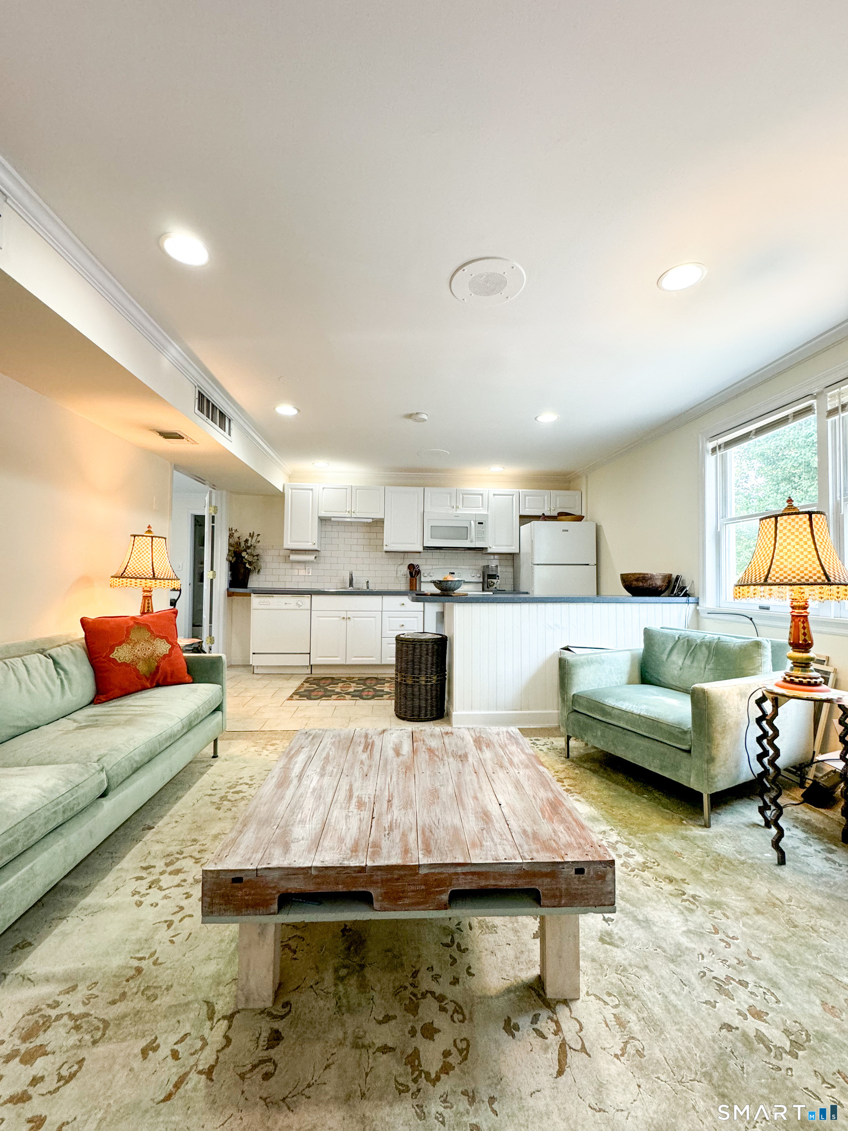 104 Rowayton Avenue Unit: Rear Bldg Unit 1