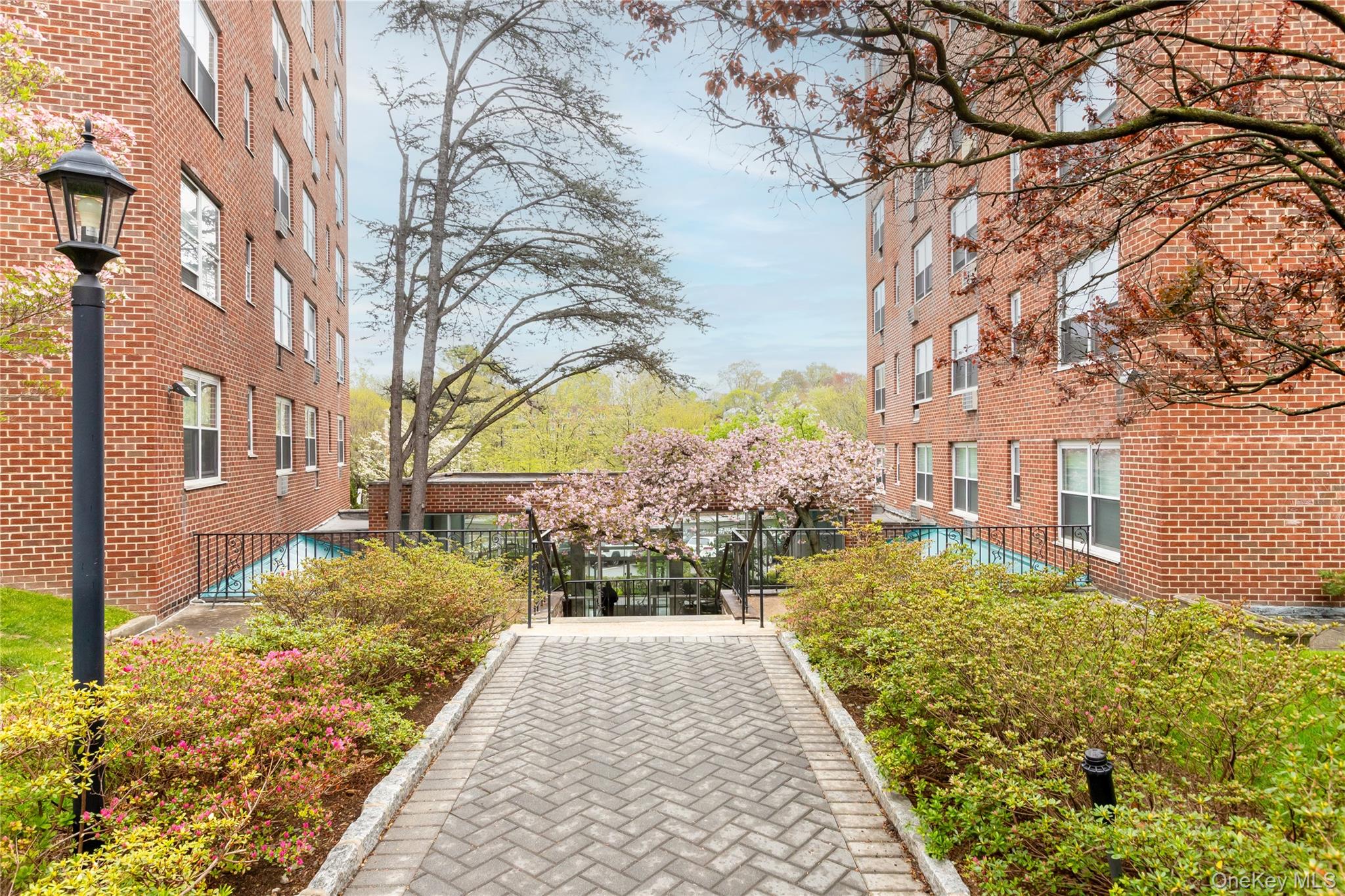281 Garth Road Unit: B6F