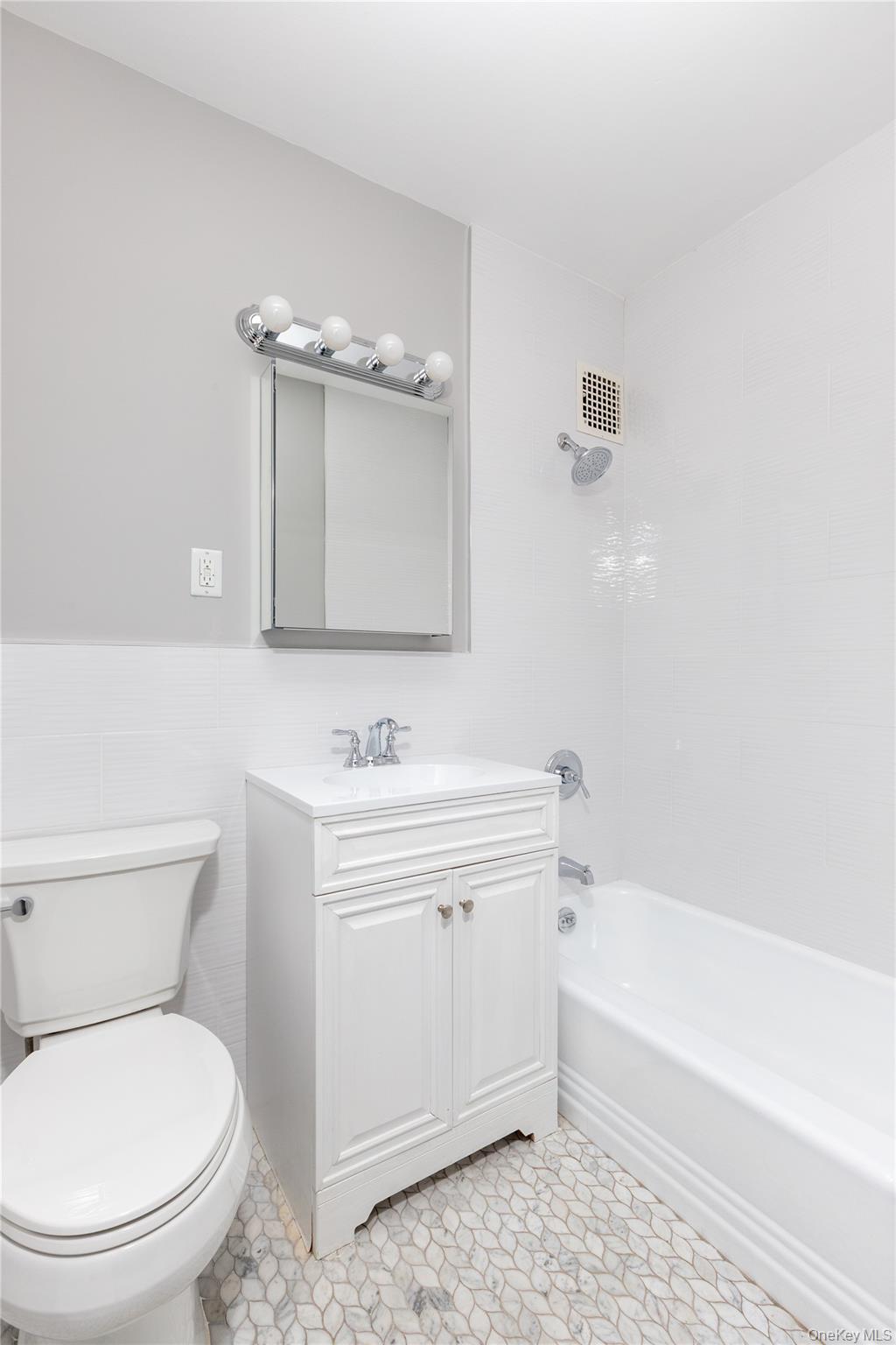 281 Garth Road Unit: B6F